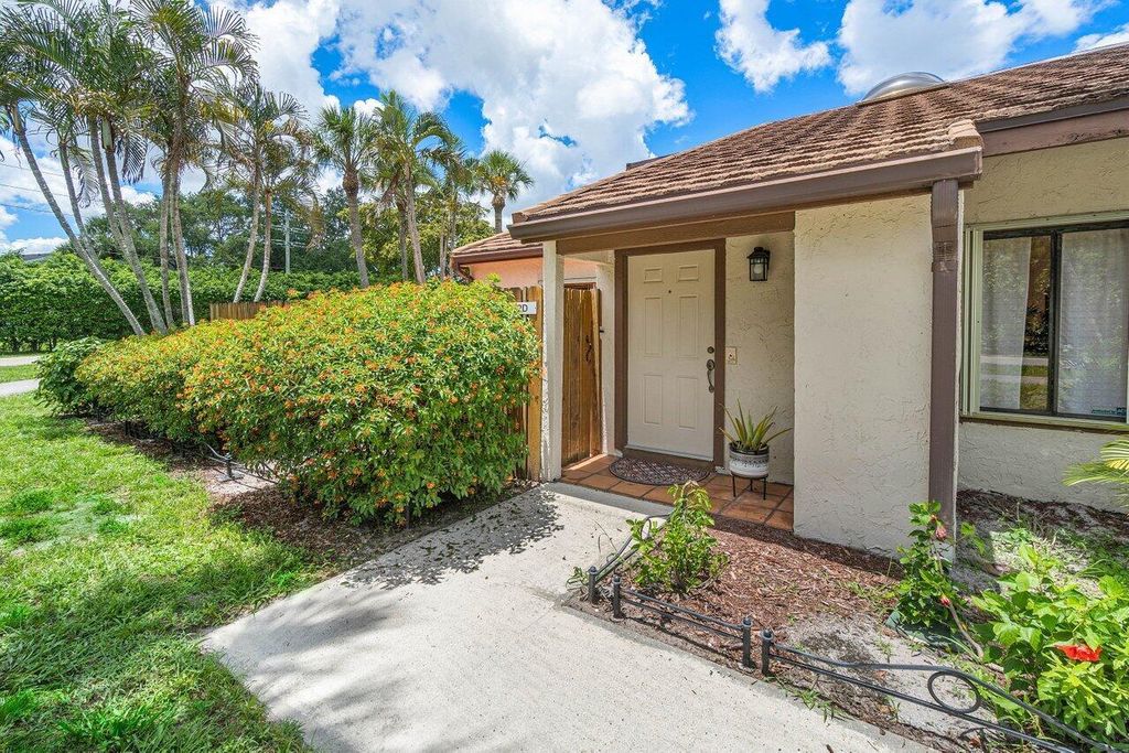 Photo of 4252 Palm Bay Circle #D, West Palm Beach, FL 33406 (MLS # R11000348)