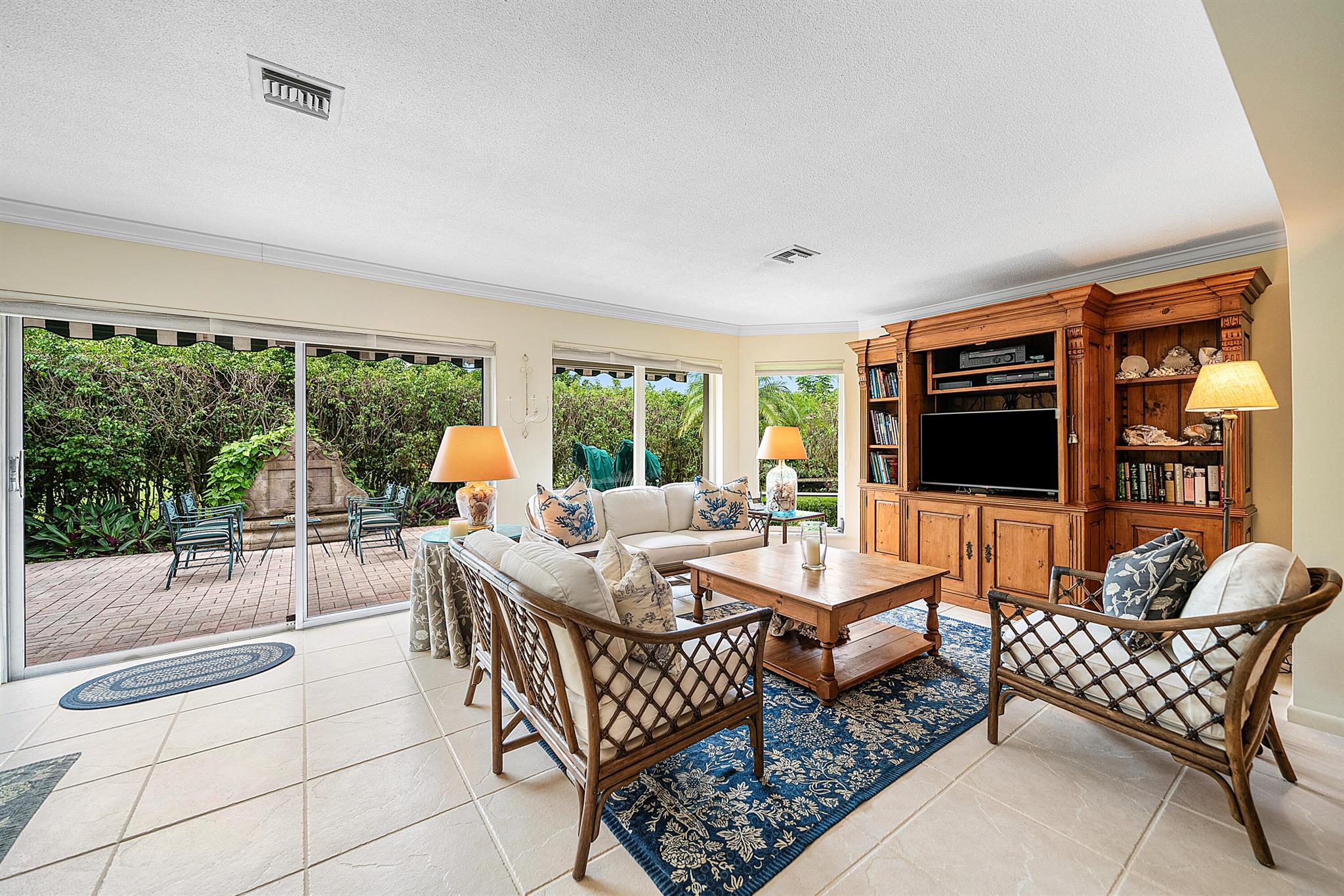 FORESTVIEW VILLAS AT ATLA - Residential