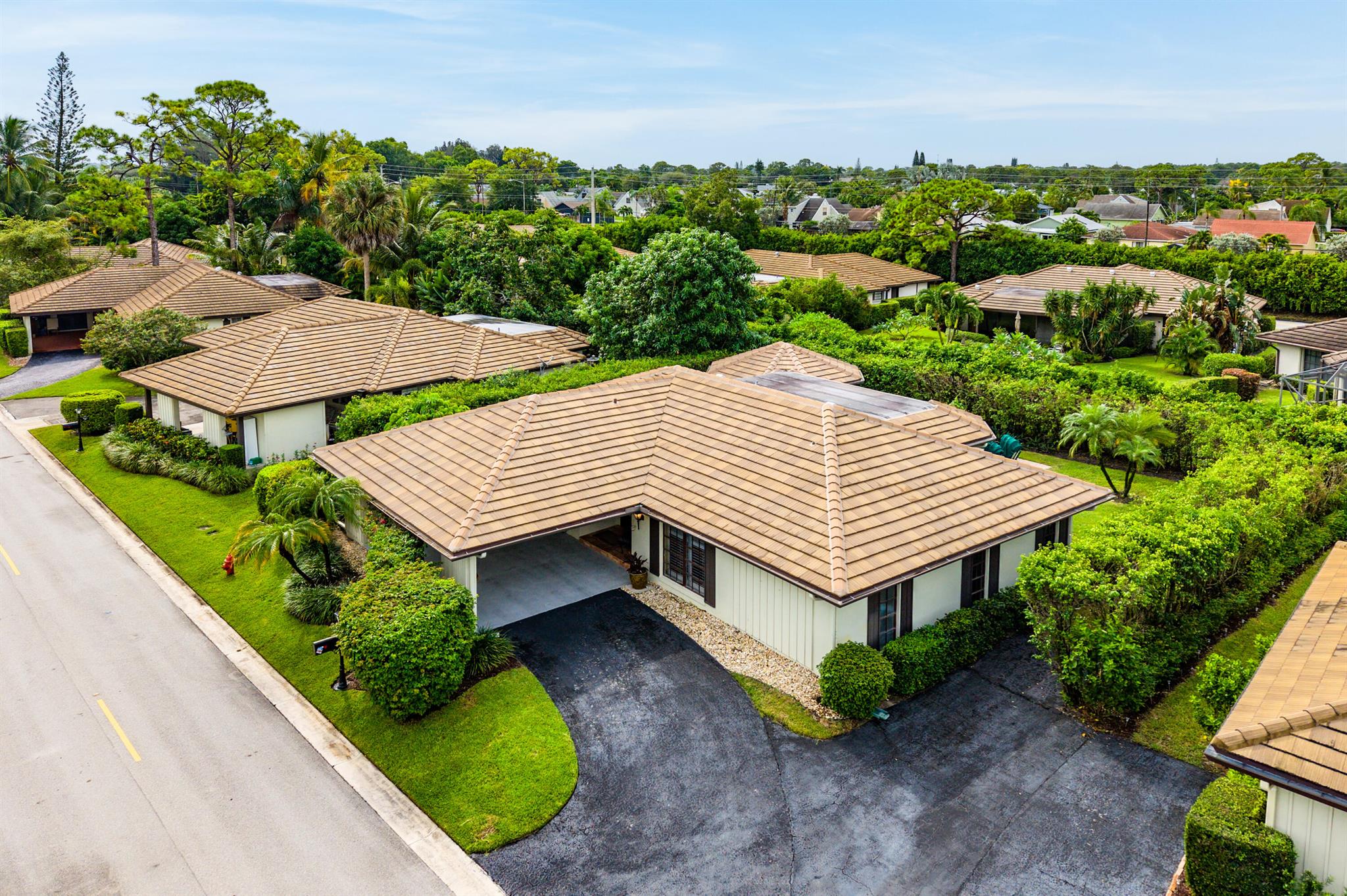 FORESTVIEW VILLAS AT ATLA - Residential