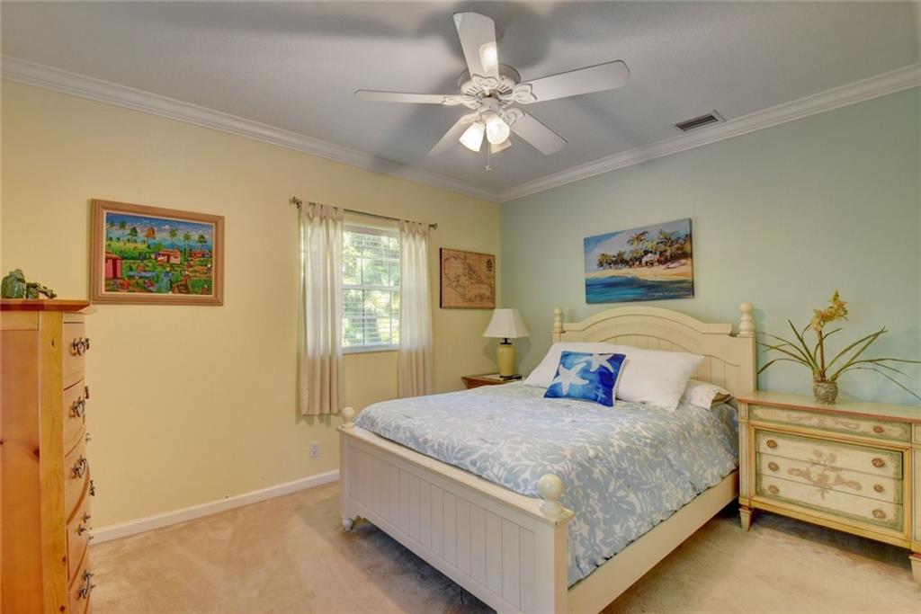 Boulevard Forest 113-39 B - Residential