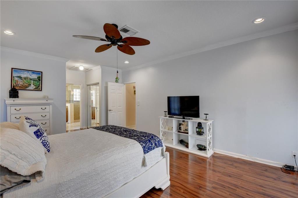 Boulevard Forest 113-39 B - Residential