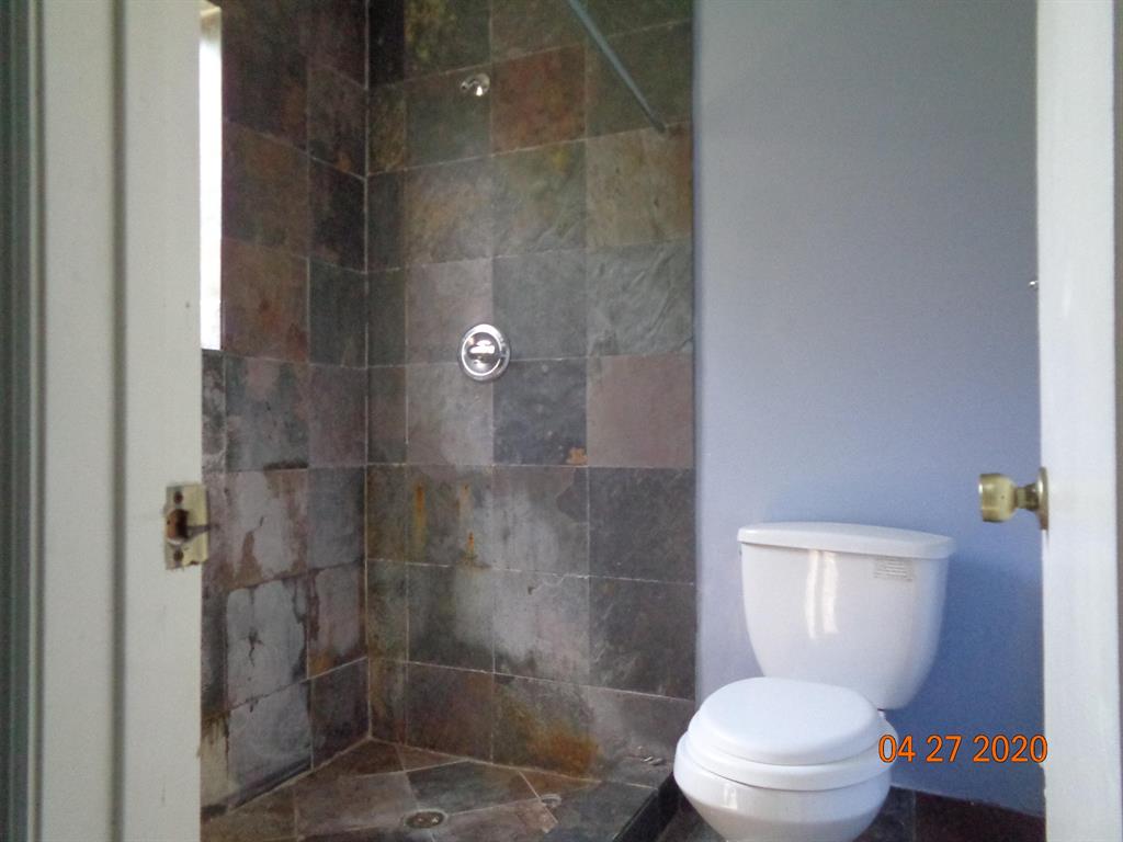 SPRINGTREE LAKES - Residential