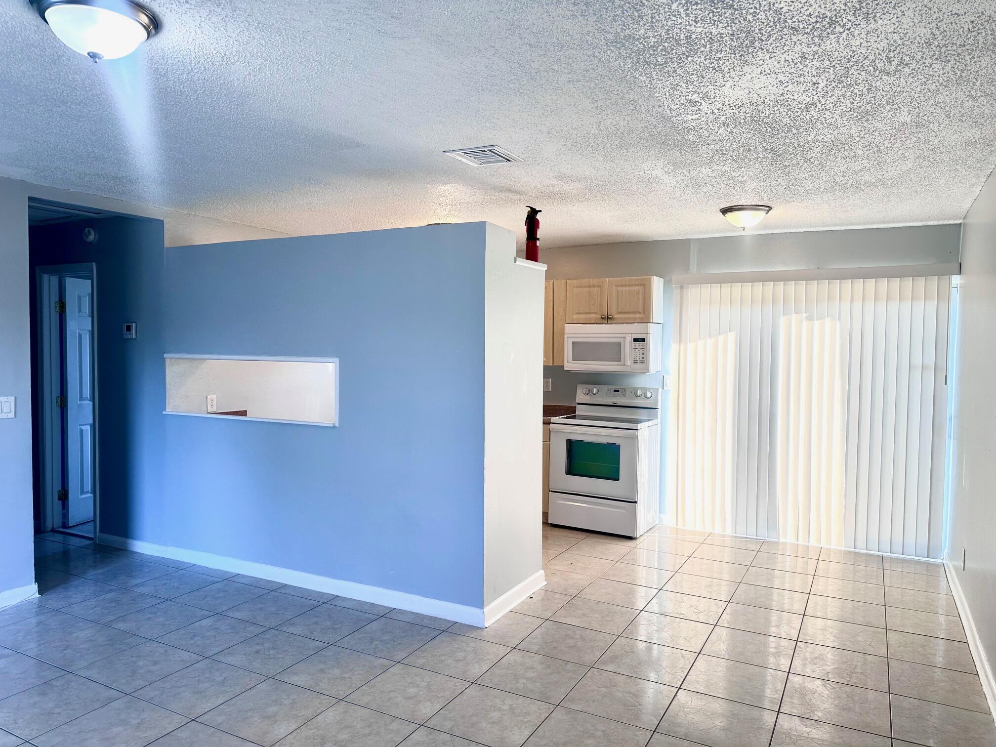 GOOLSBY SUB UNREC ON - Residential Lease