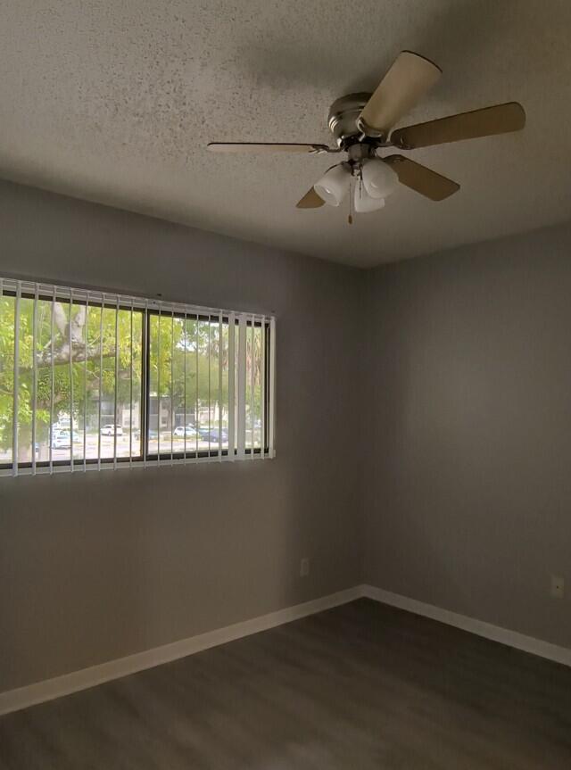 9286 NW 40th Street