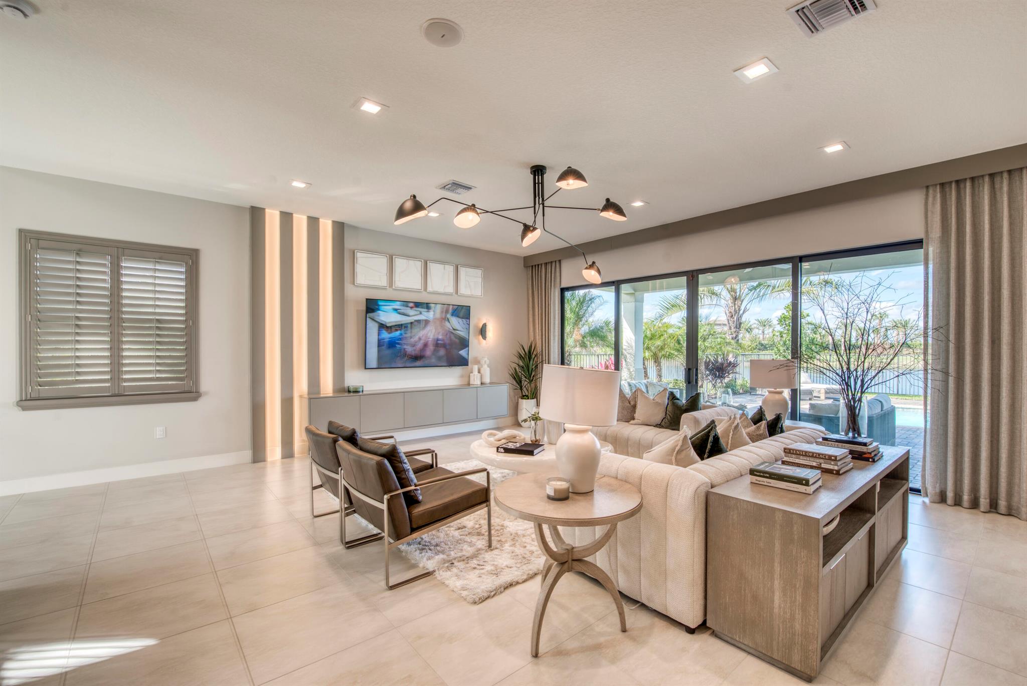 13199 Feathering Way