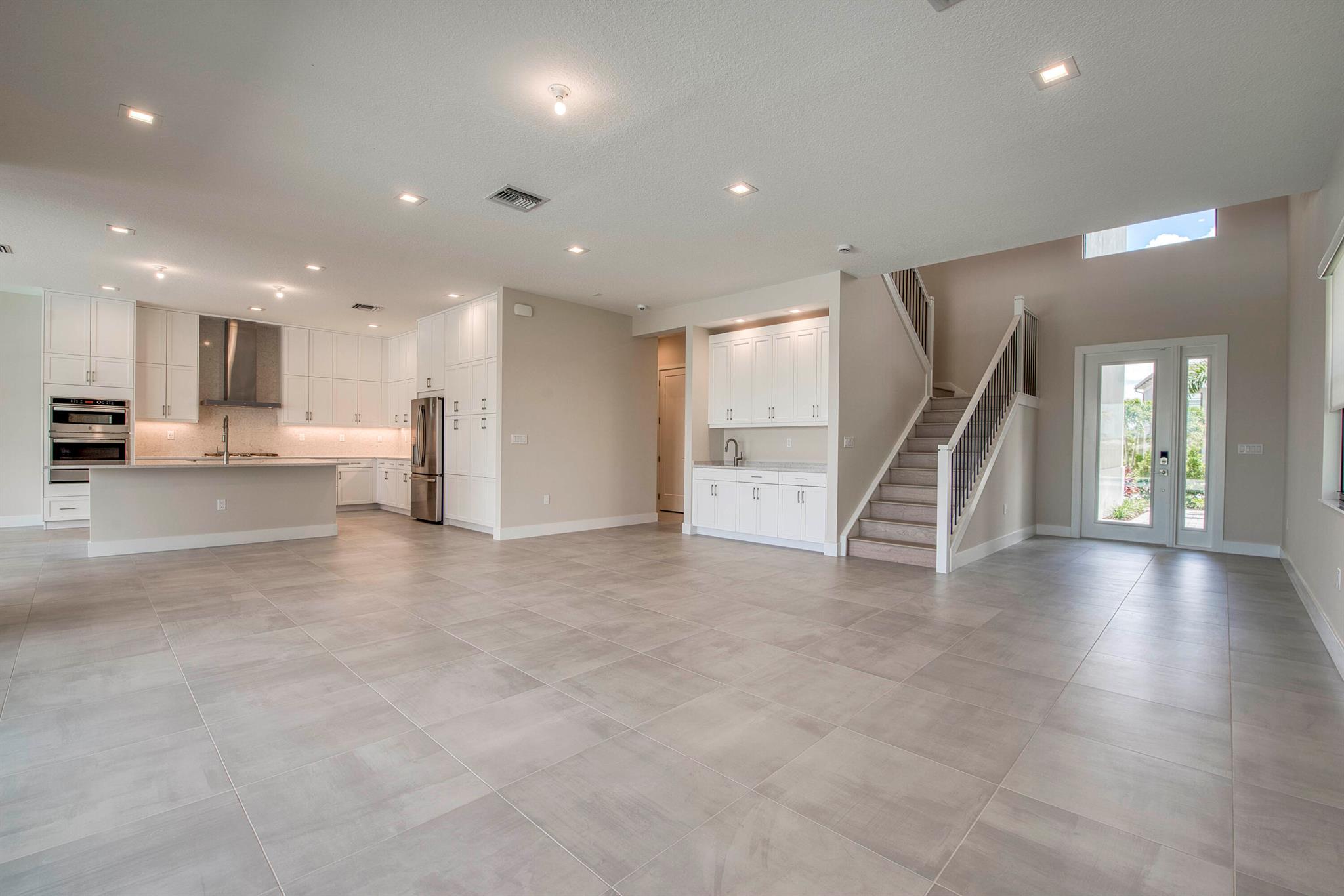 13199 Feathering Way