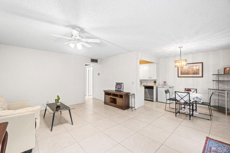 AINSLIE/ CENTURY VILLAGE - Residential