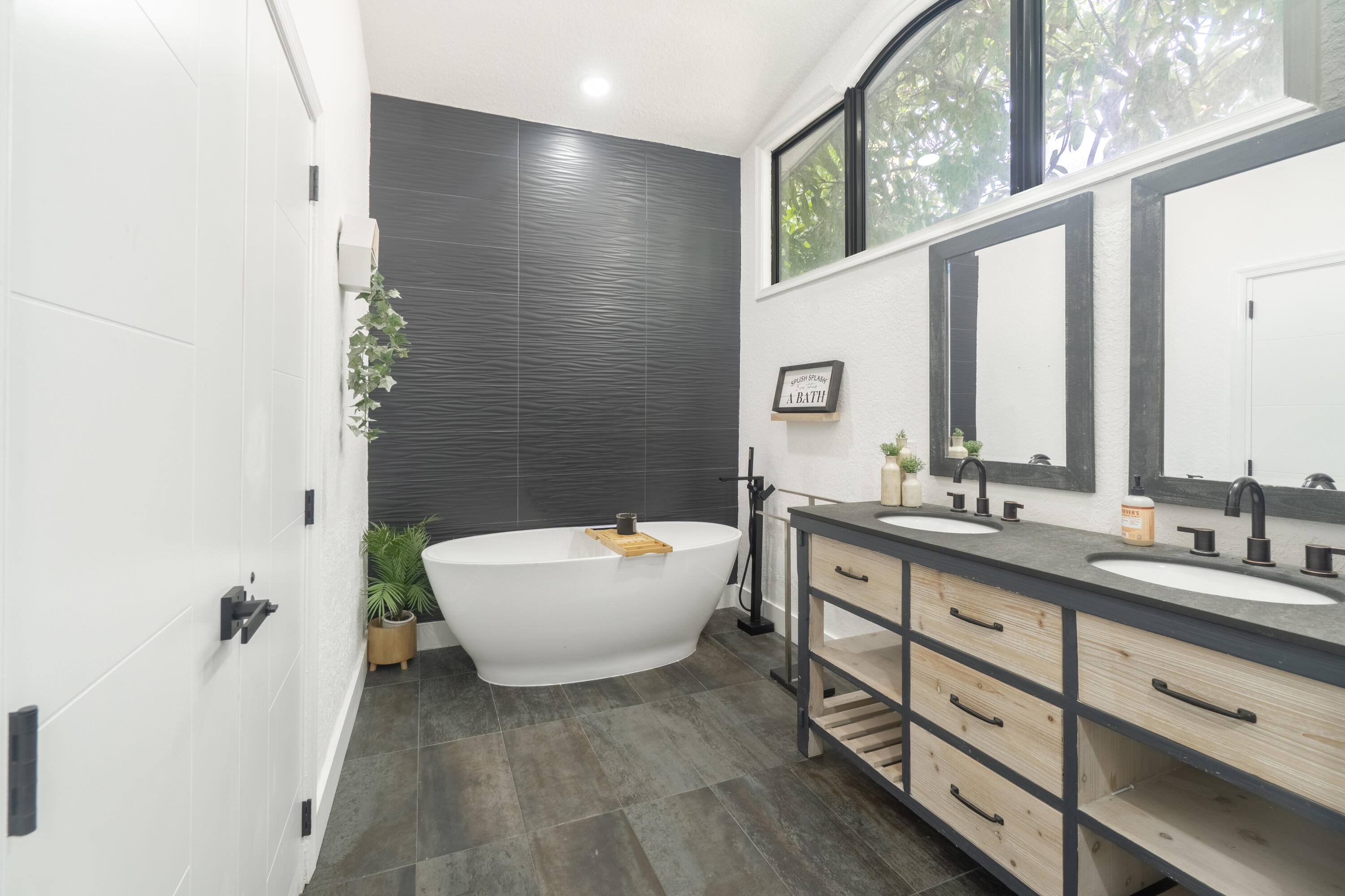 CORAL RIDGE GALT ADD - Residential