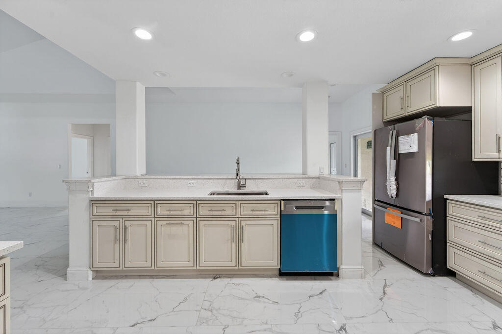 PORT ST LUCIE SECTION 37 - Residential