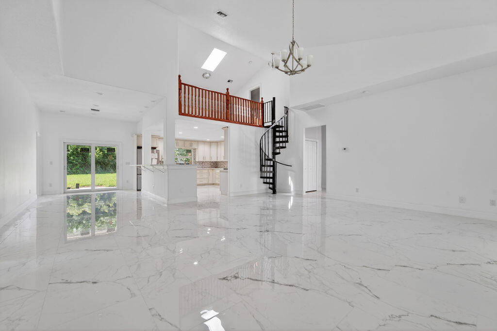 PORT ST LUCIE SECTION 37 - Residential