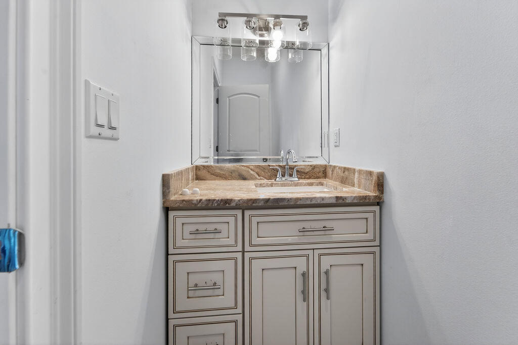 PORT ST LUCIE SECTION 37 - Residential