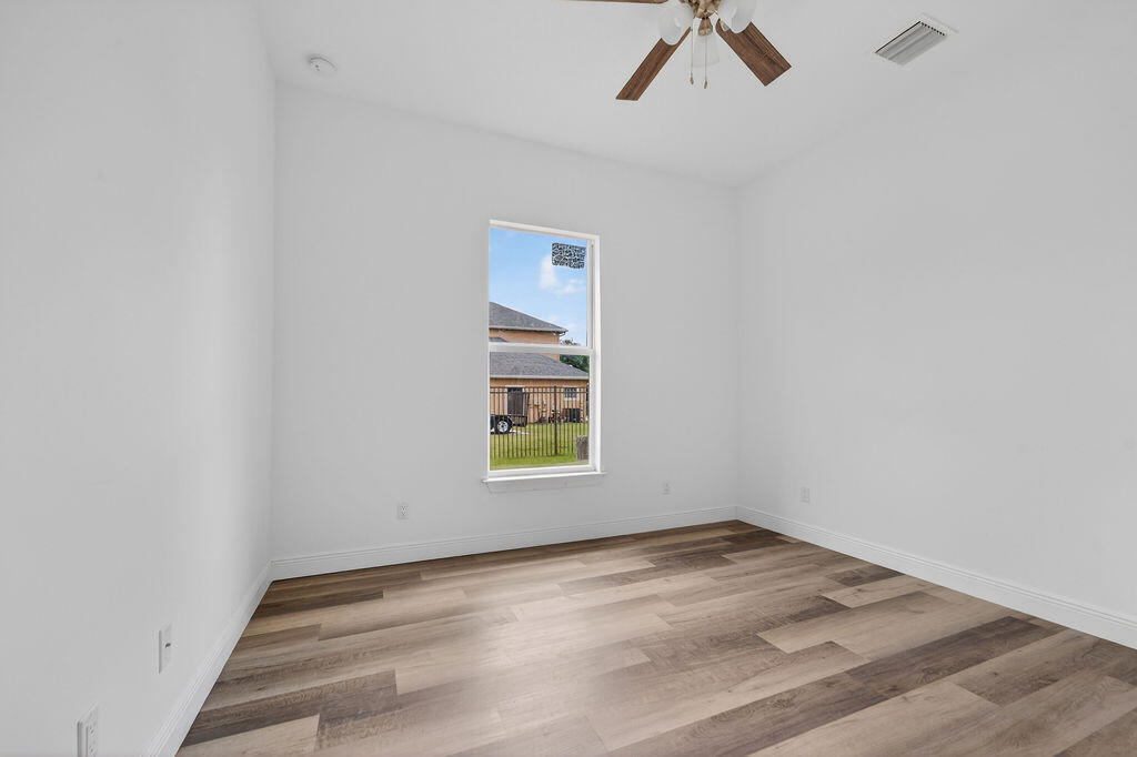 PORT ST LUCIE SECTION 37 - Residential