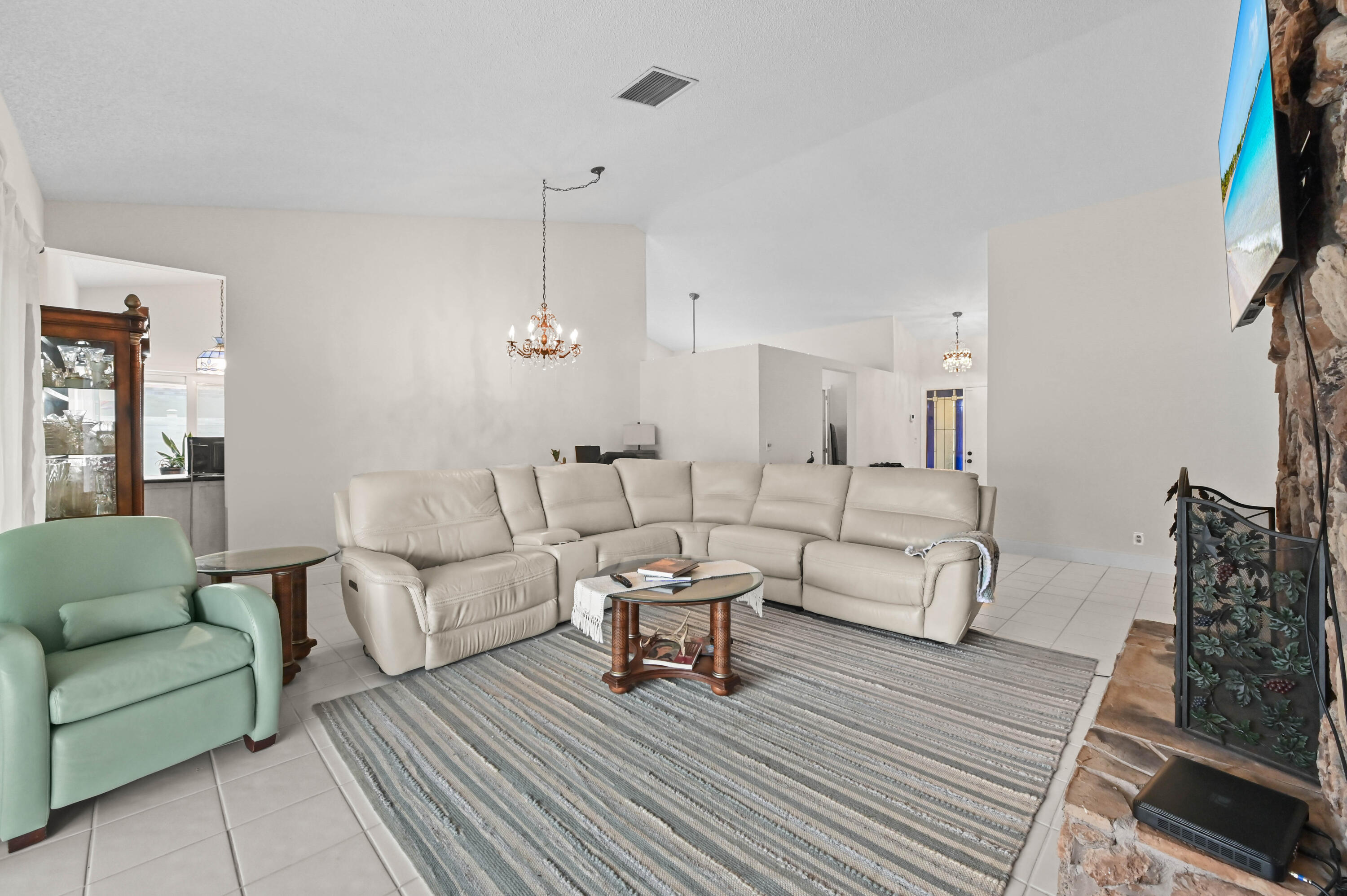 LAKES OF SHERBROOKE - Residential