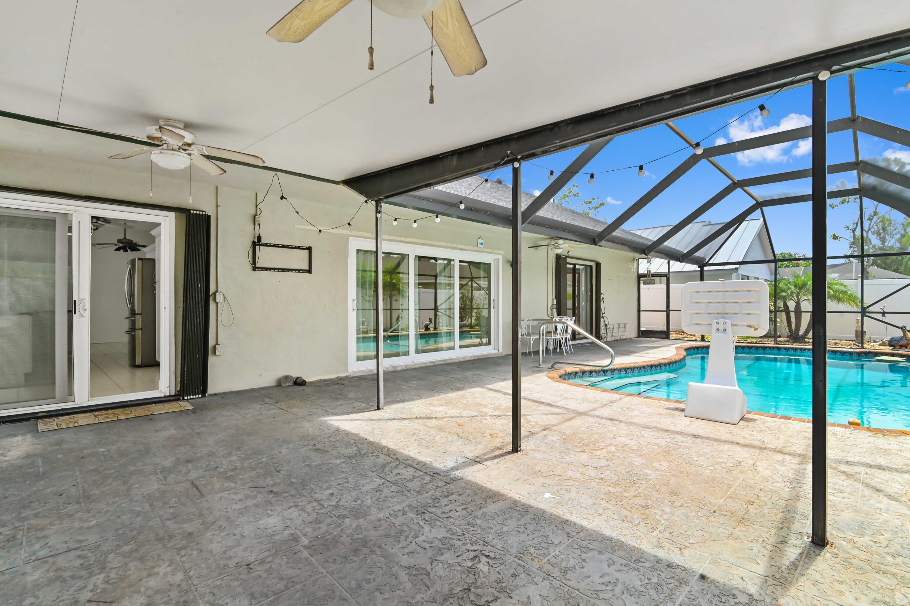Properties 8372 Myakka Court