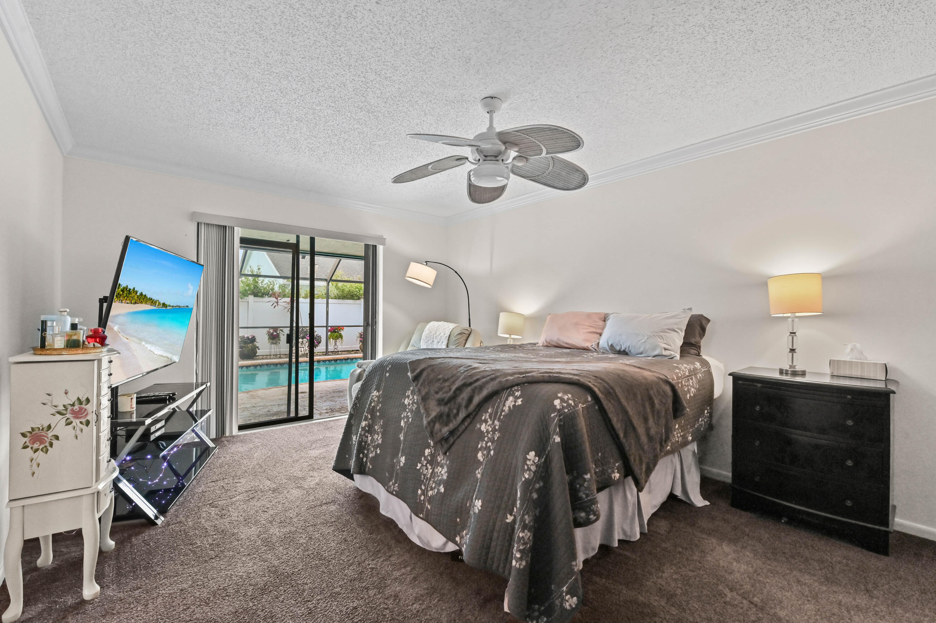 LAKES OF SHERBROOKE - Residential