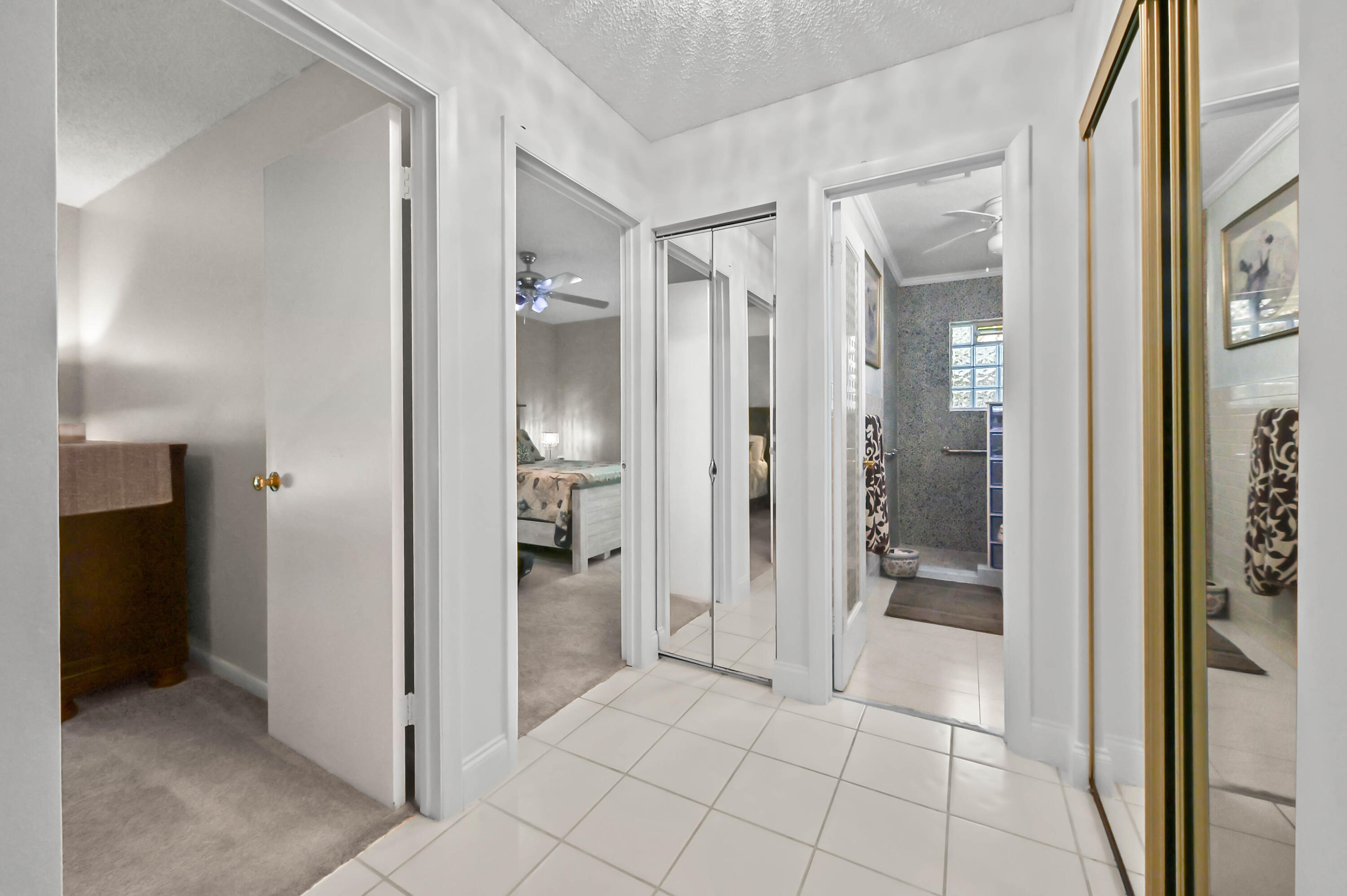 LAKES OF SHERBROOKE - Residential