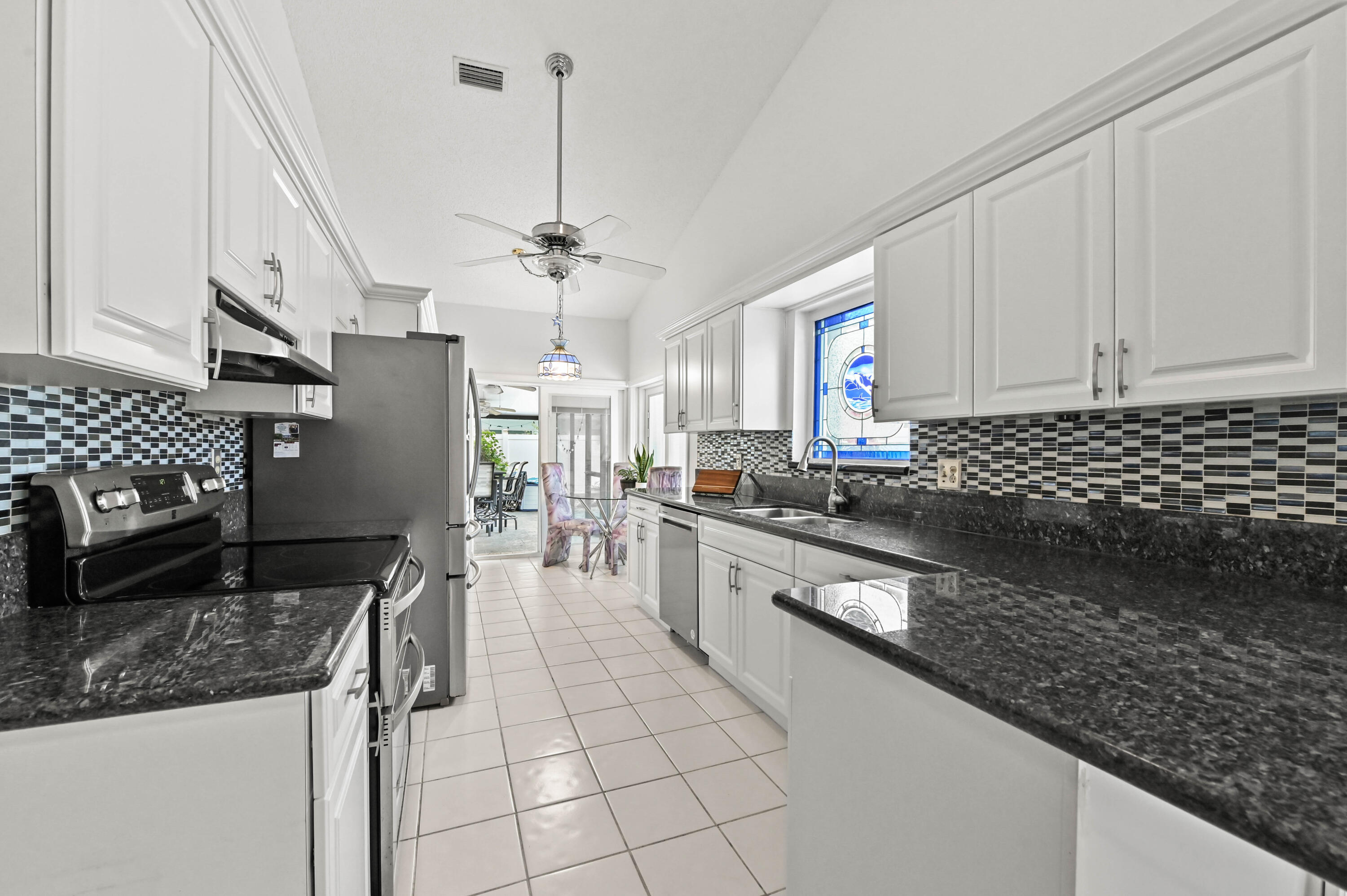 LAKES OF SHERBROOKE - Residential