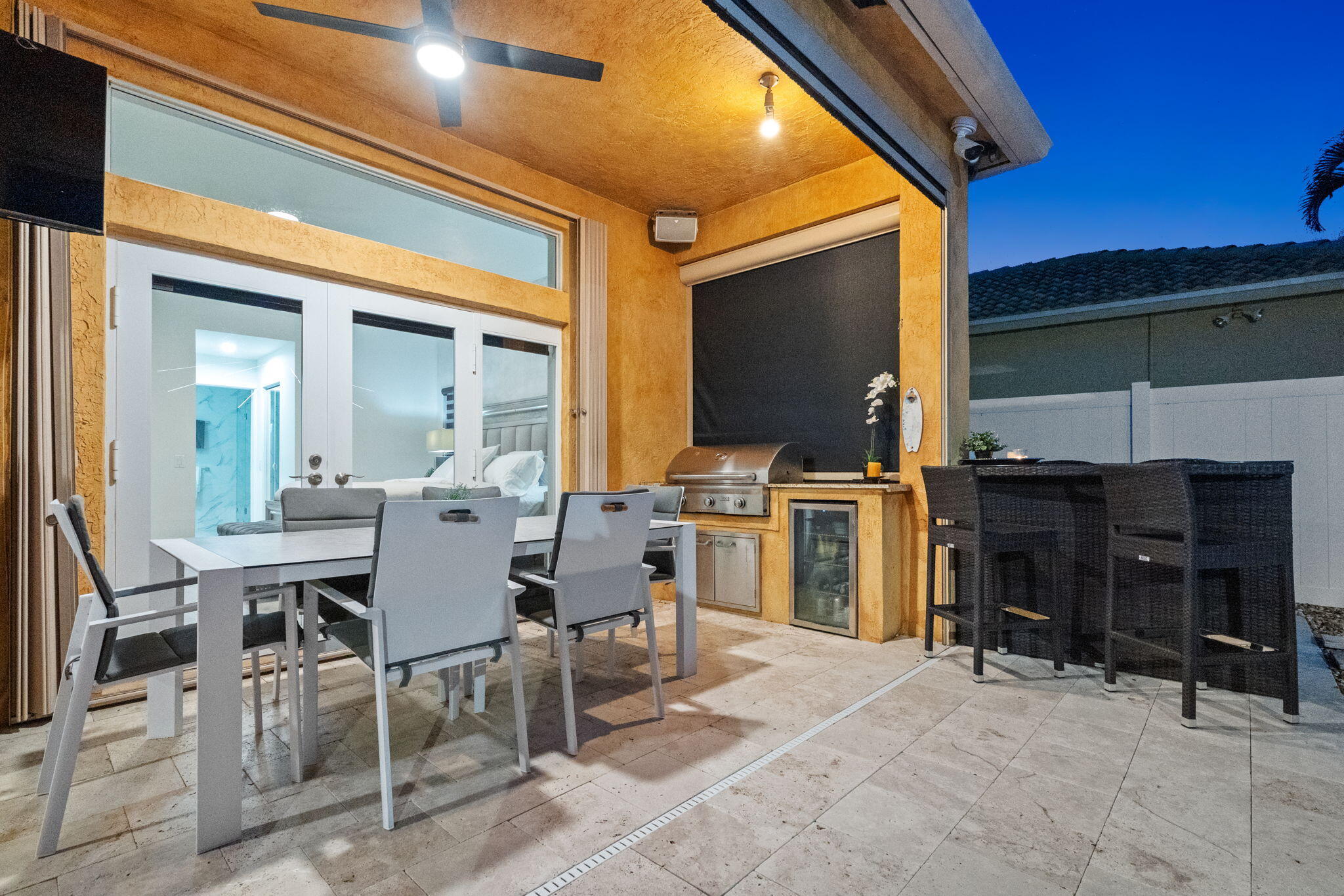 1242 Meadows Boulevard
