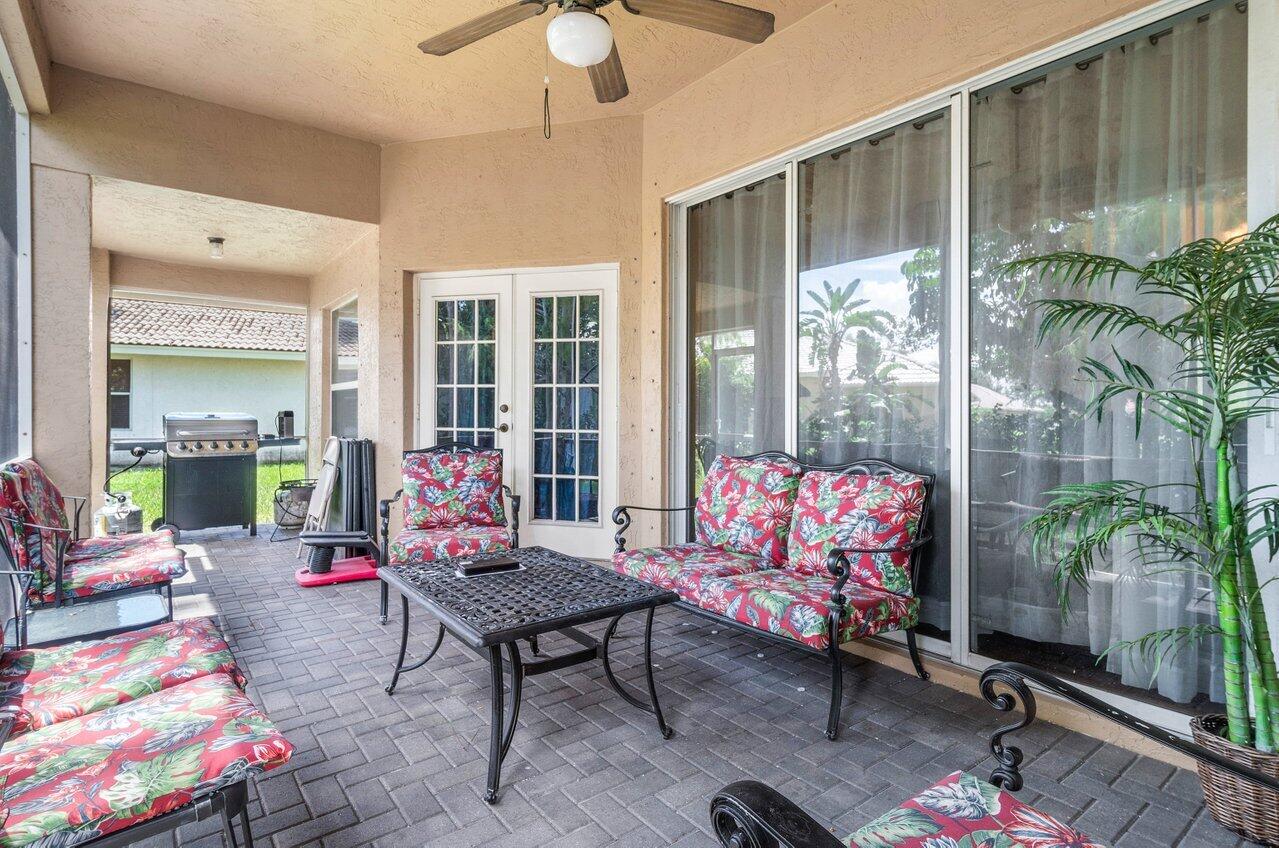 ESTATES OF ROYAL PALM BEACH 5 - Residential