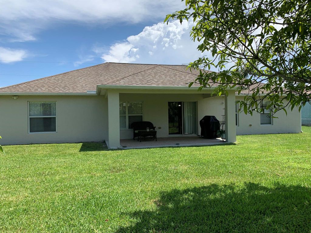 Photo of 1891 SE Mandrake Circle, Port Saint Lucie, FL 34952 (MLS # R11011370)