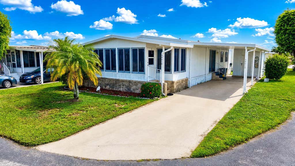 Photo of 39019 GAYLE BAY, Boynton Beach, FL 33436 (MLS # B26068569)