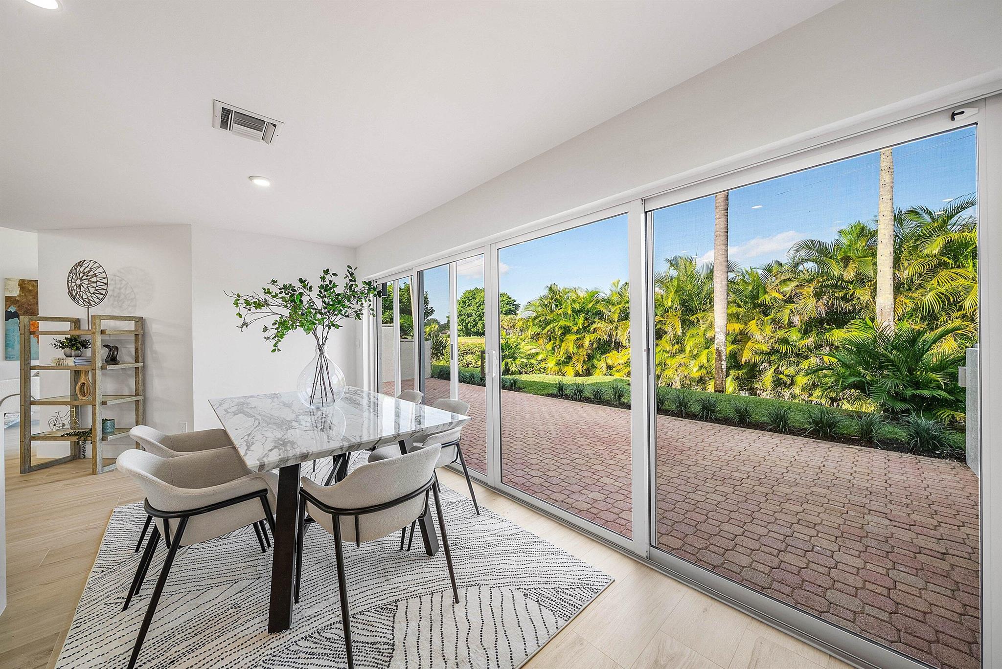 WINDSOR PARKE / POLO CLUB - Residential