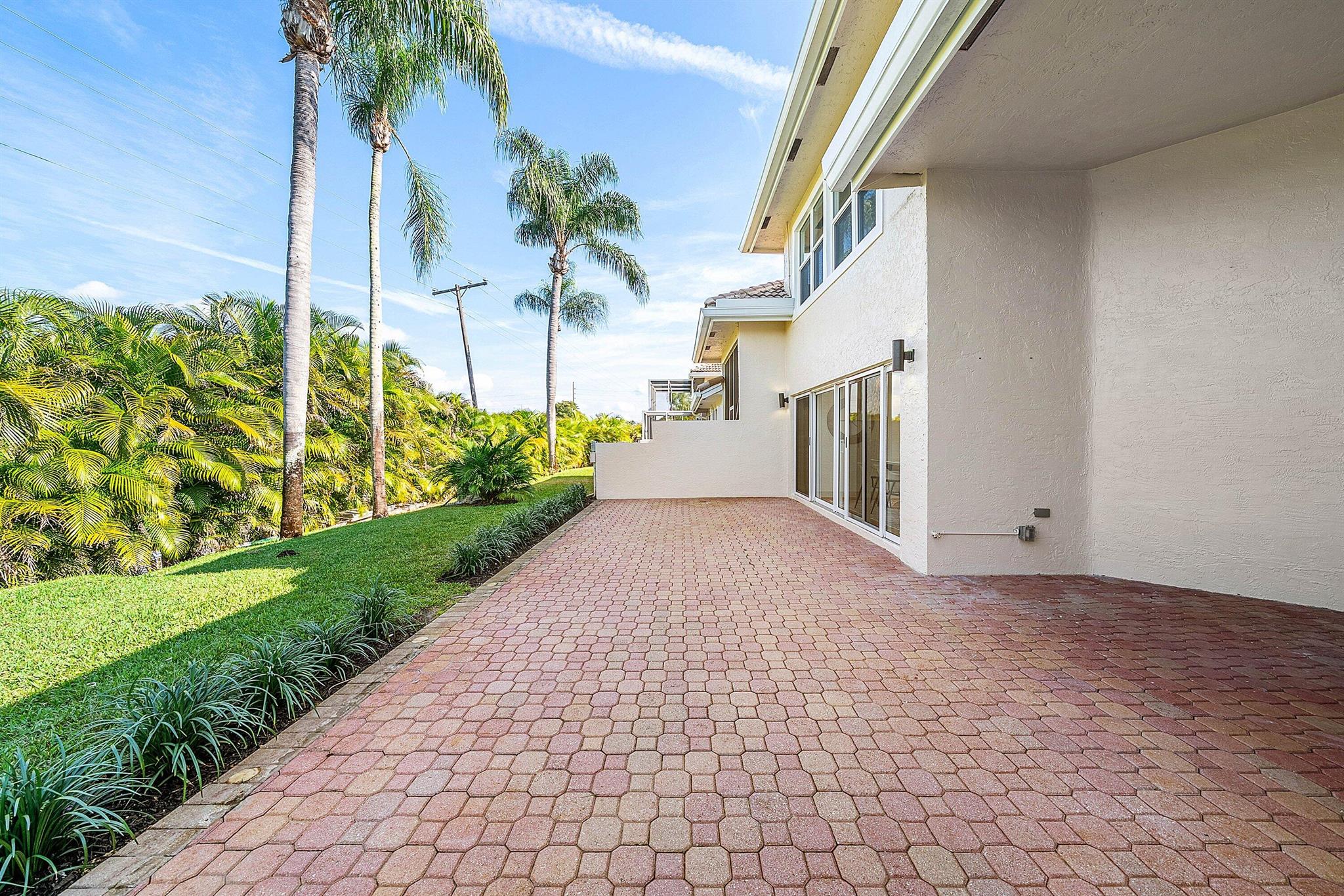 WINDSOR PARKE / POLO CLUB - Residential