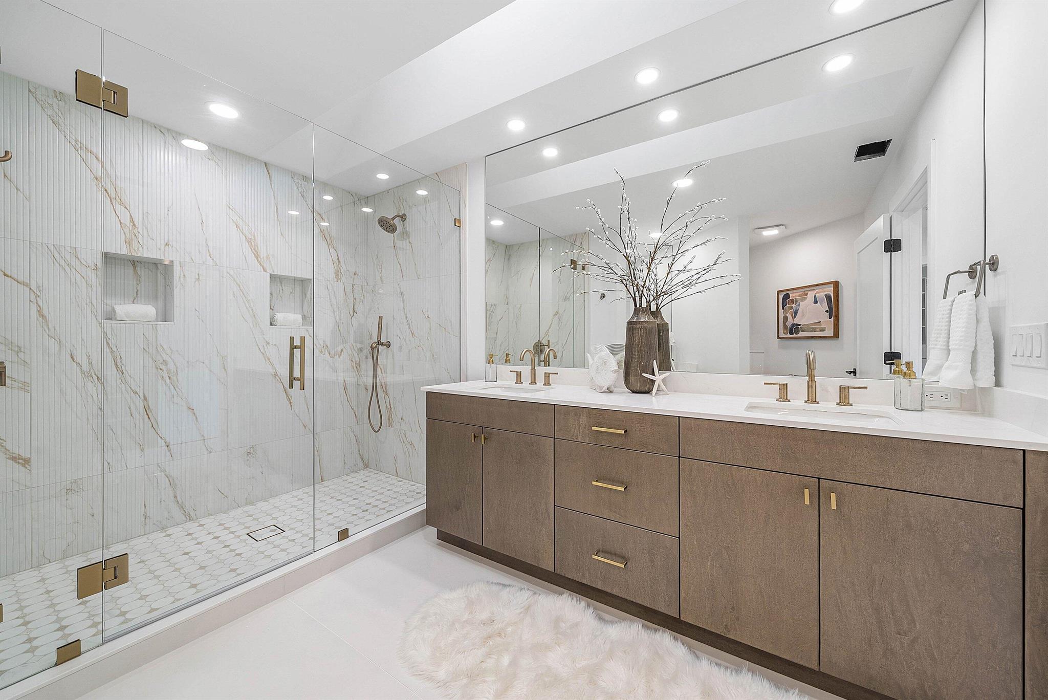 WINDSOR PARKE / POLO CLUB - Residential