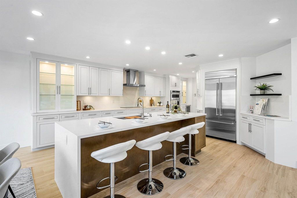 Photo of 5174 Windsor Parke Drive, Boca Raton, FL 33496 (MLS # R11149398)