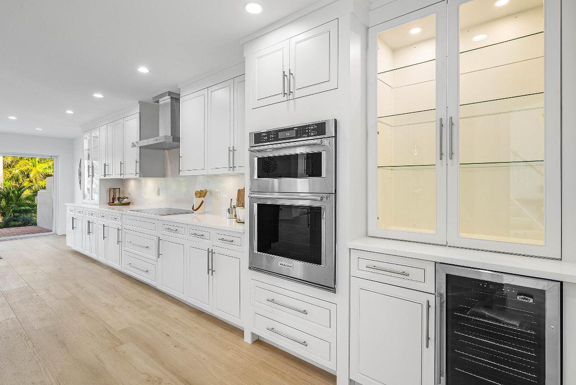 5174 Windsor Parke Drive