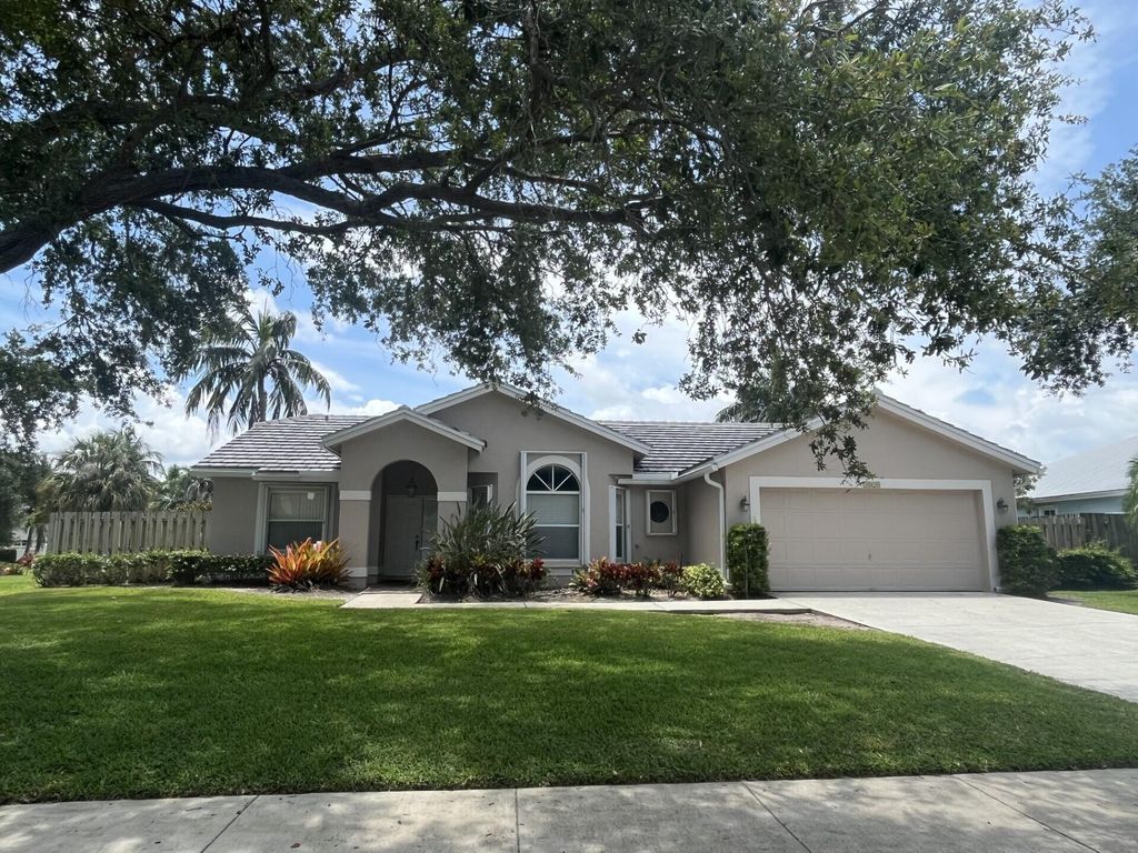 Photo of 3820 NW 10th Street, Delray Beach, FL 33445 (MLS # B26031088)