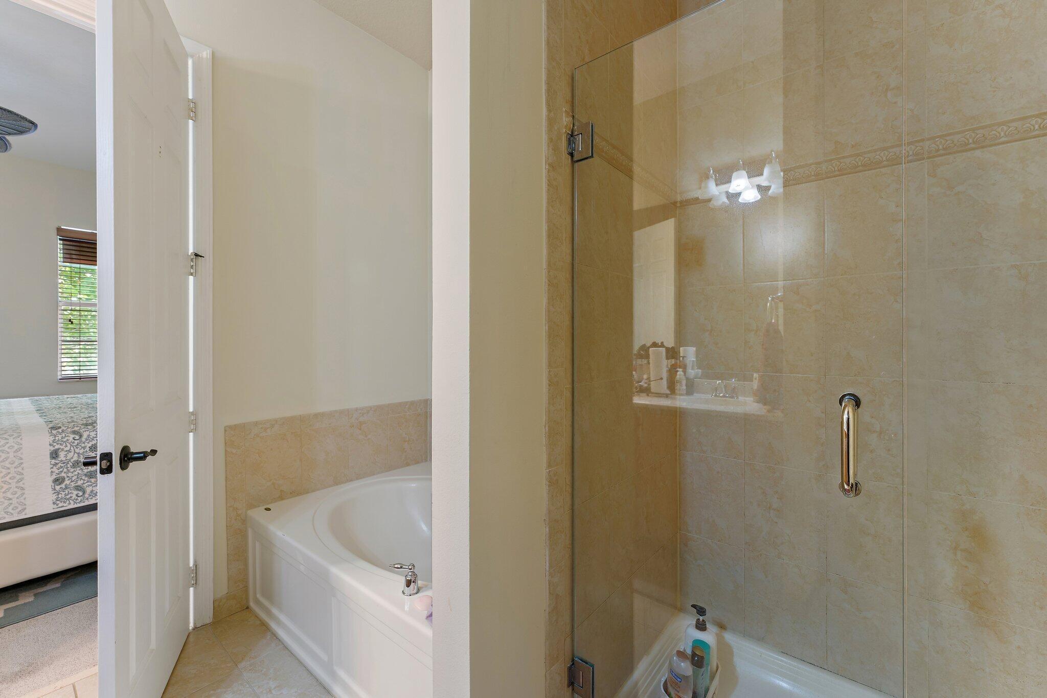 CANTERBURY PLACE - Residential Lease