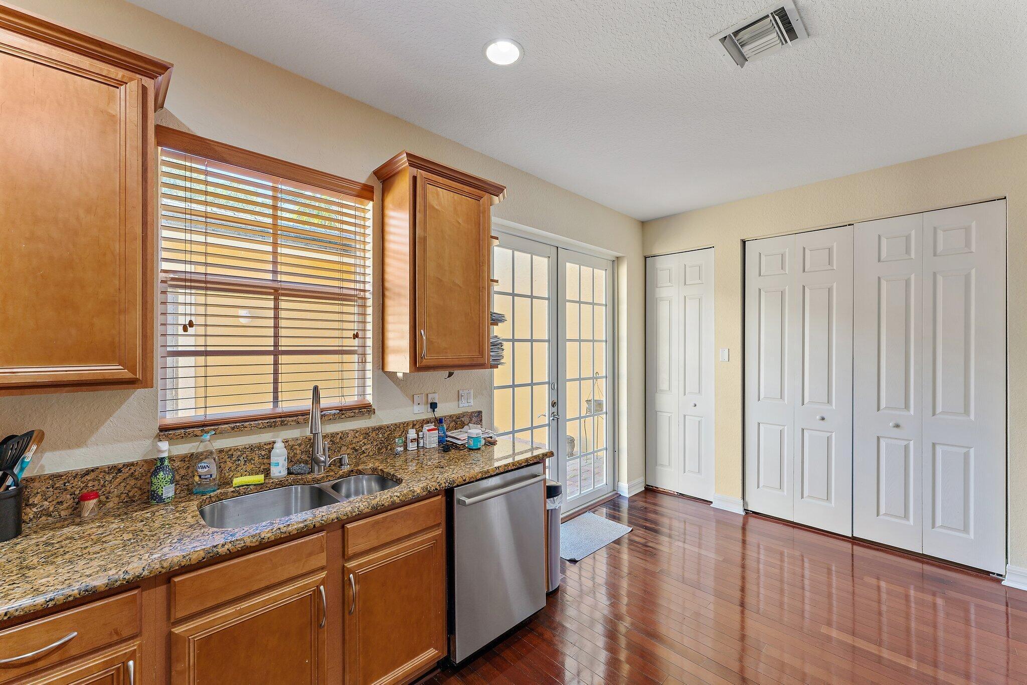 CANTERBURY PLACE - Residential Lease