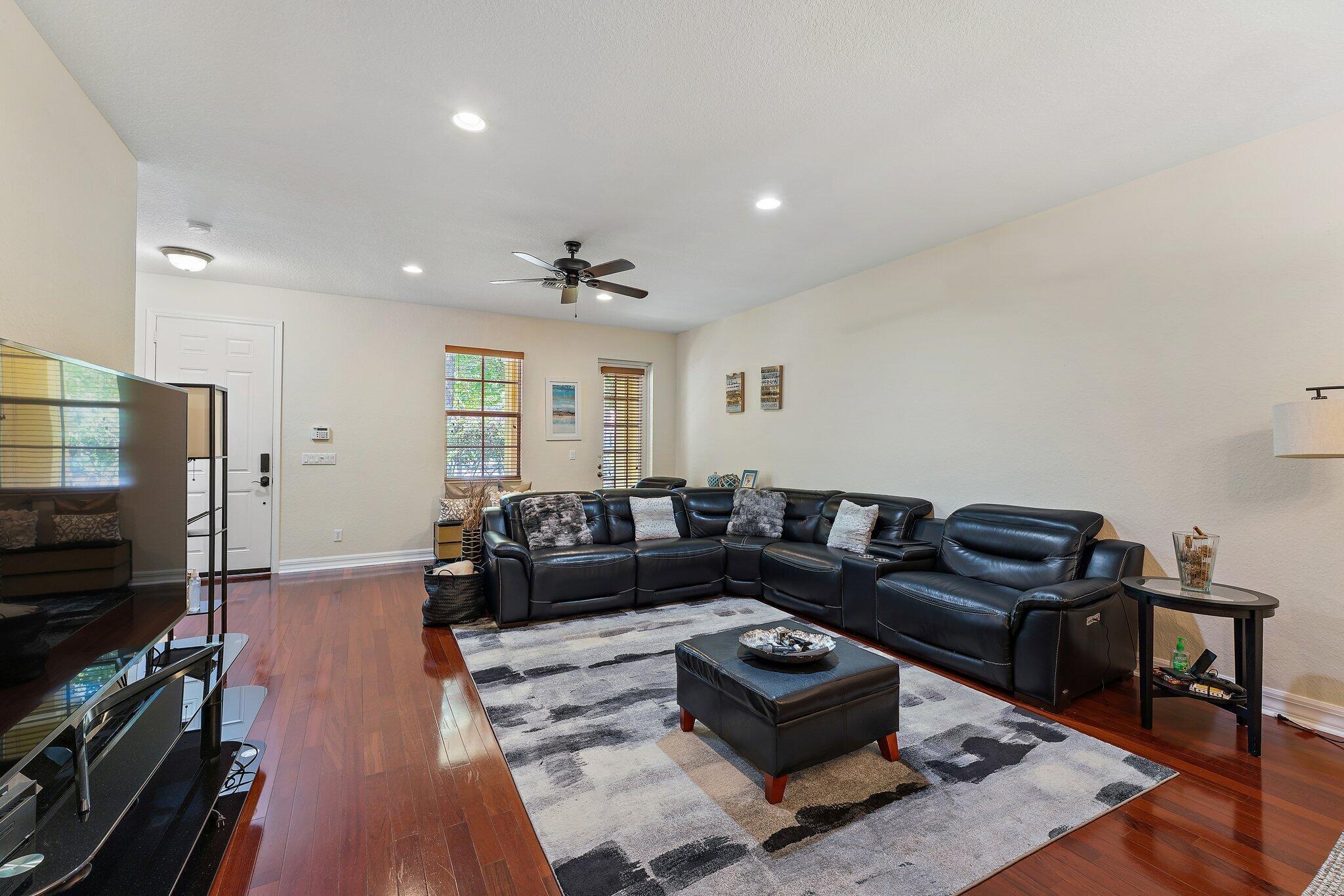 CANTERBURY PLACE - Residential Lease