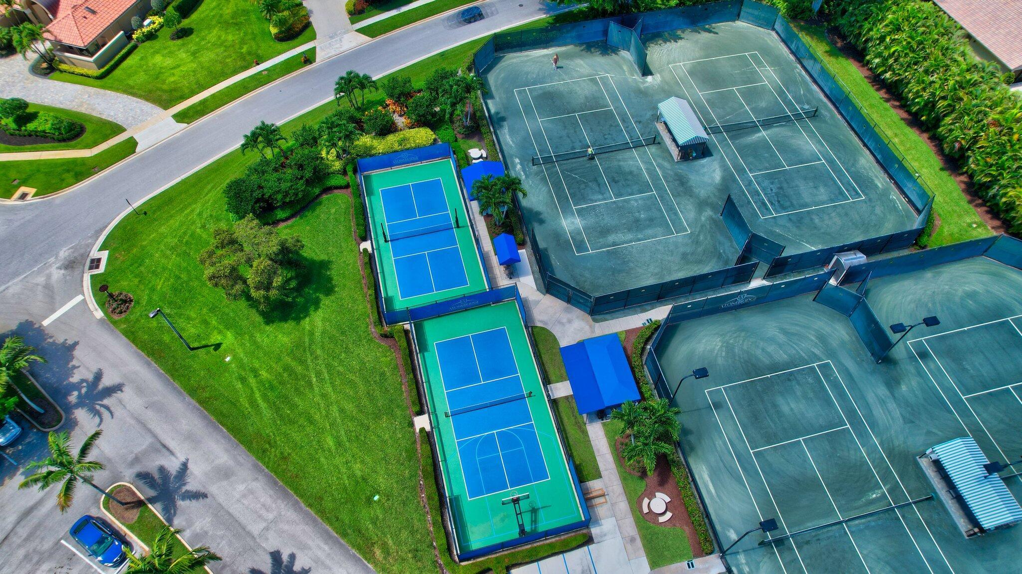 STONEBRIDGE COUNTRY CLUB - Residential