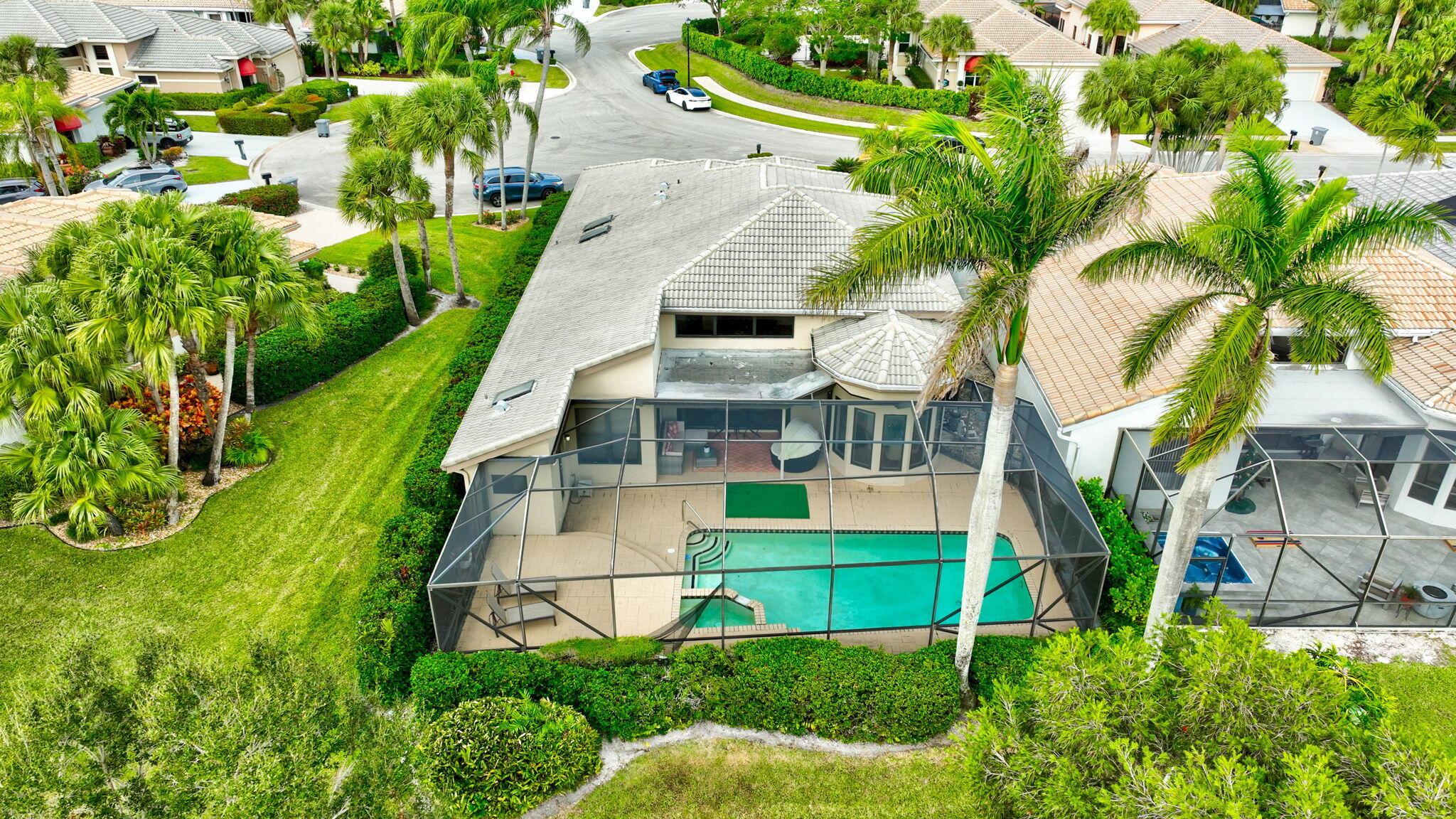 STONEBRIDGE COUNTRY CLUB - Residential