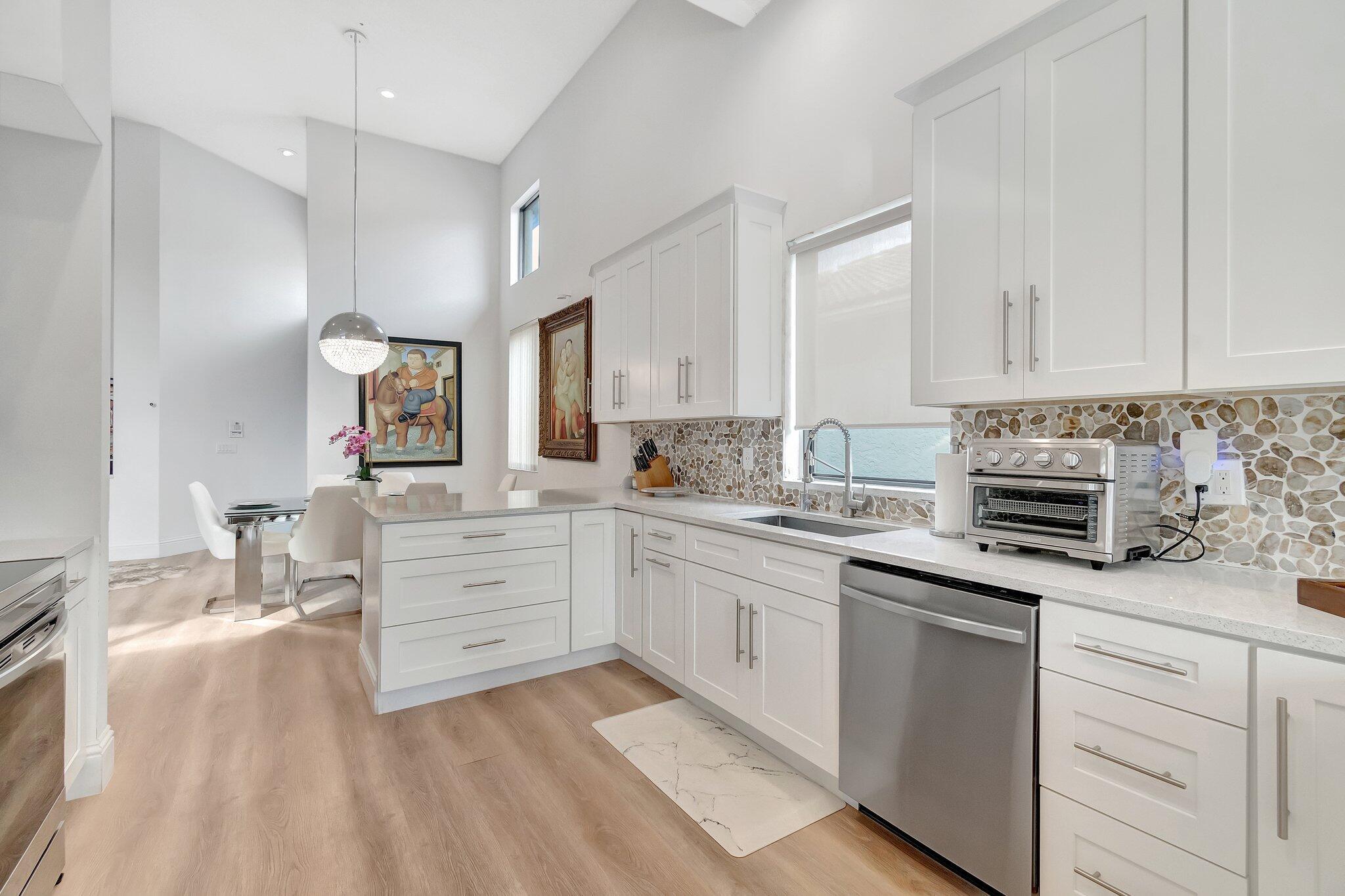 STONEBRIDGE COUNTRY CLUB - Residential