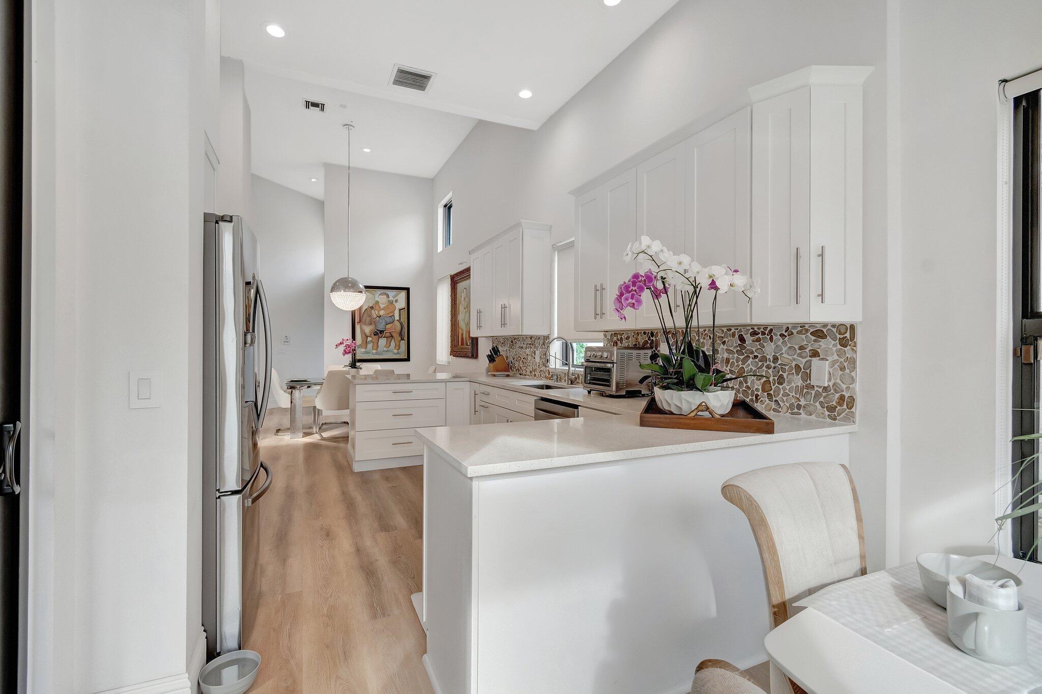 STONEBRIDGE COUNTRY CLUB - Residential