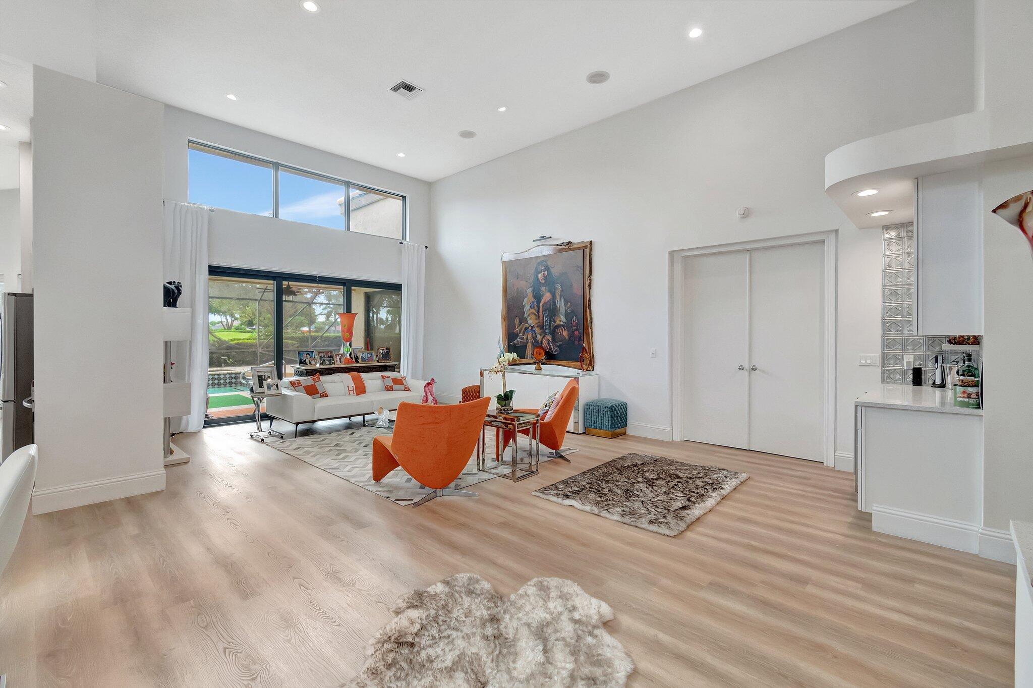 STONEBRIDGE COUNTRY CLUB - Residential