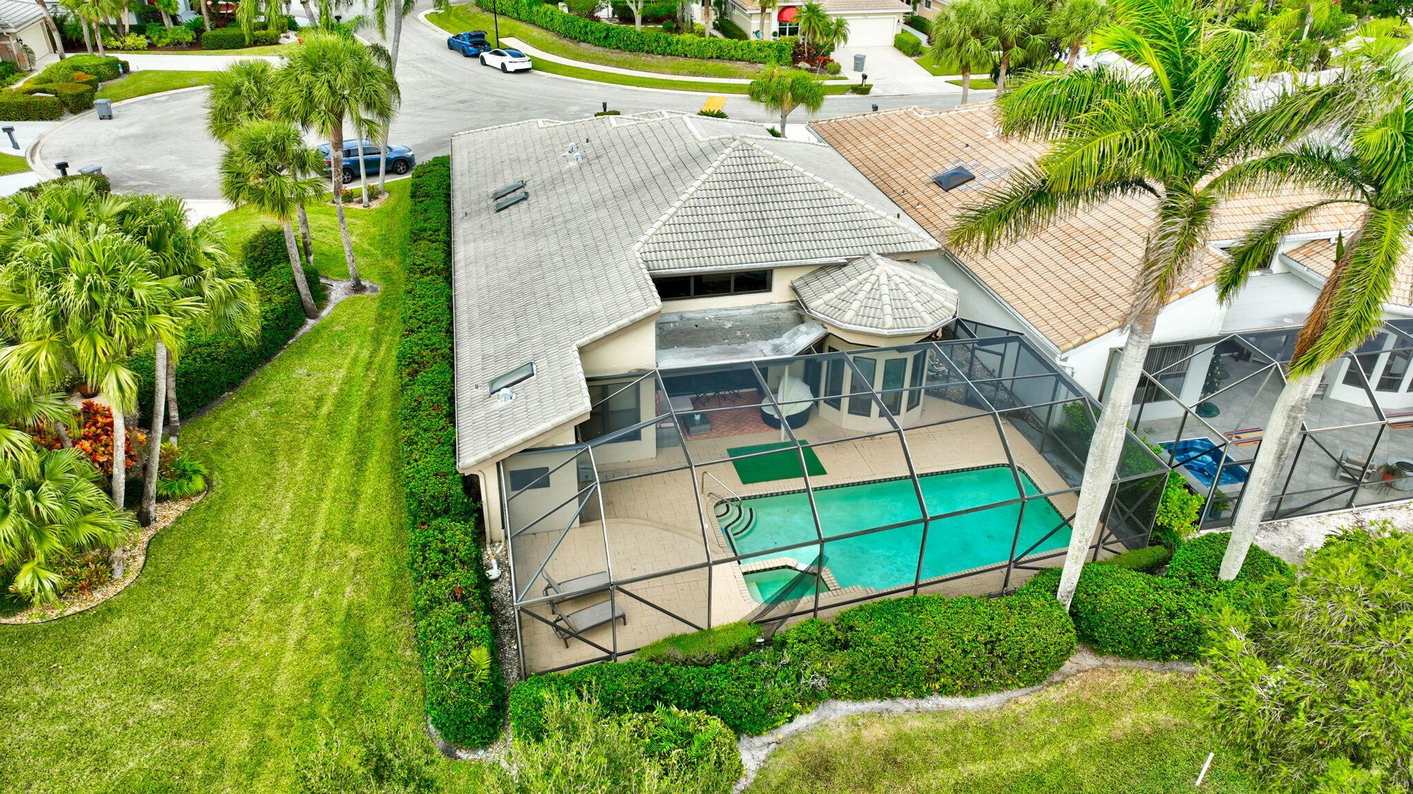 STONEBRIDGE COUNTRY CLUB - Residential