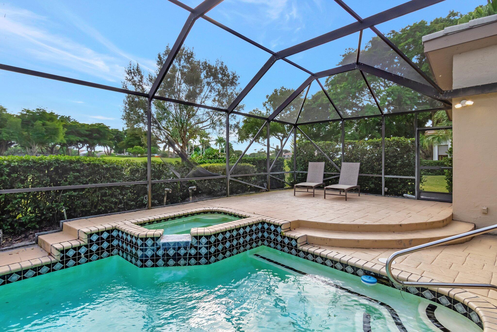 STONEBRIDGE COUNTRY CLUB - Residential