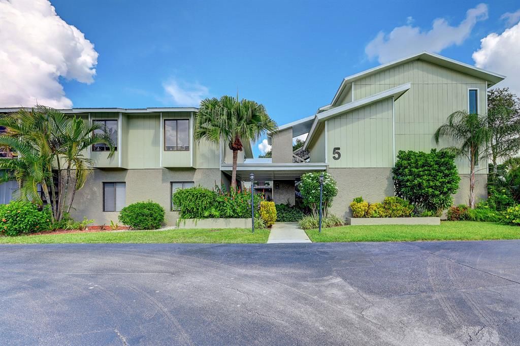 Photo of 800 NW Fork Road Rd #5-7, Stuart, FL 34994 (MLS # R10830216)