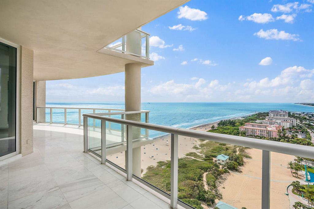 Ritz Carlton Residences - Residential