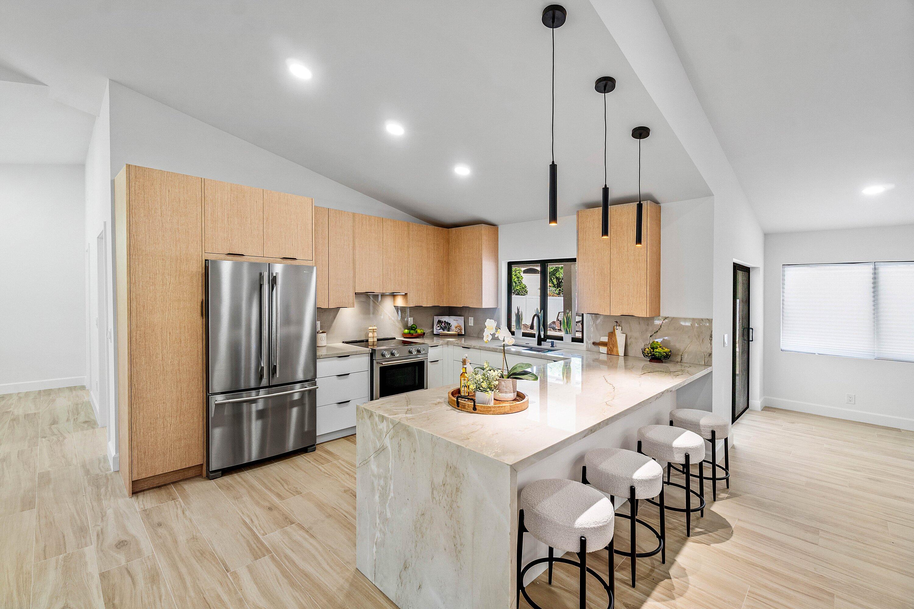 OAKMONT - Residential