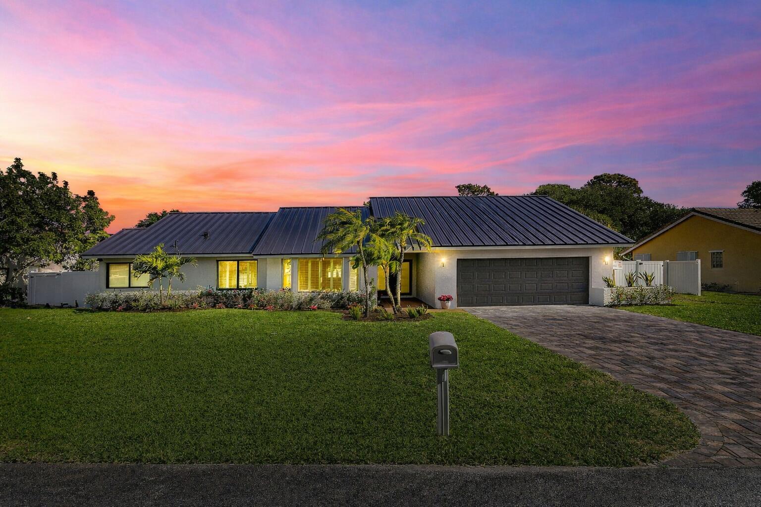 OAKMONT - Residential