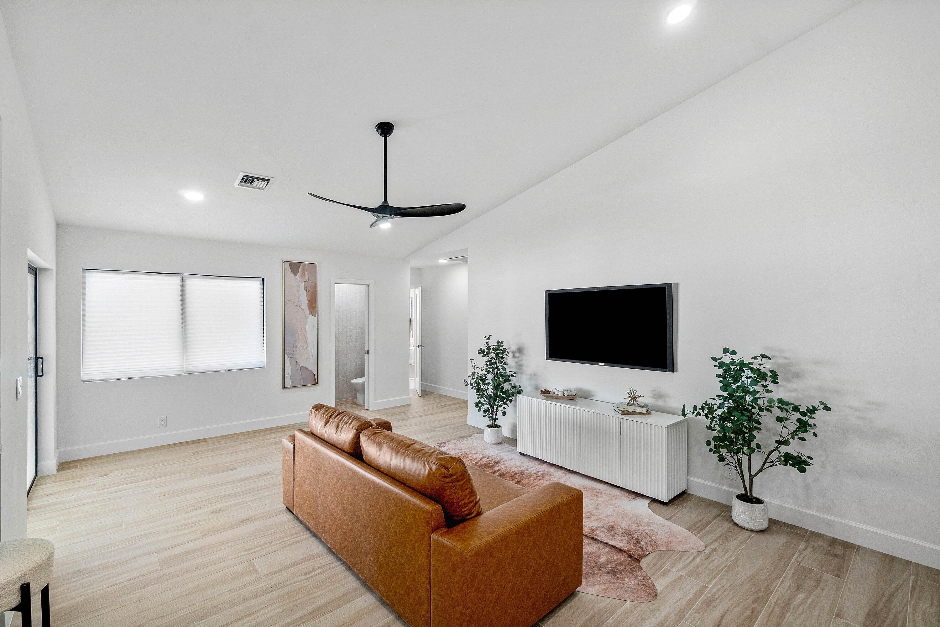 OAKMONT - Residential