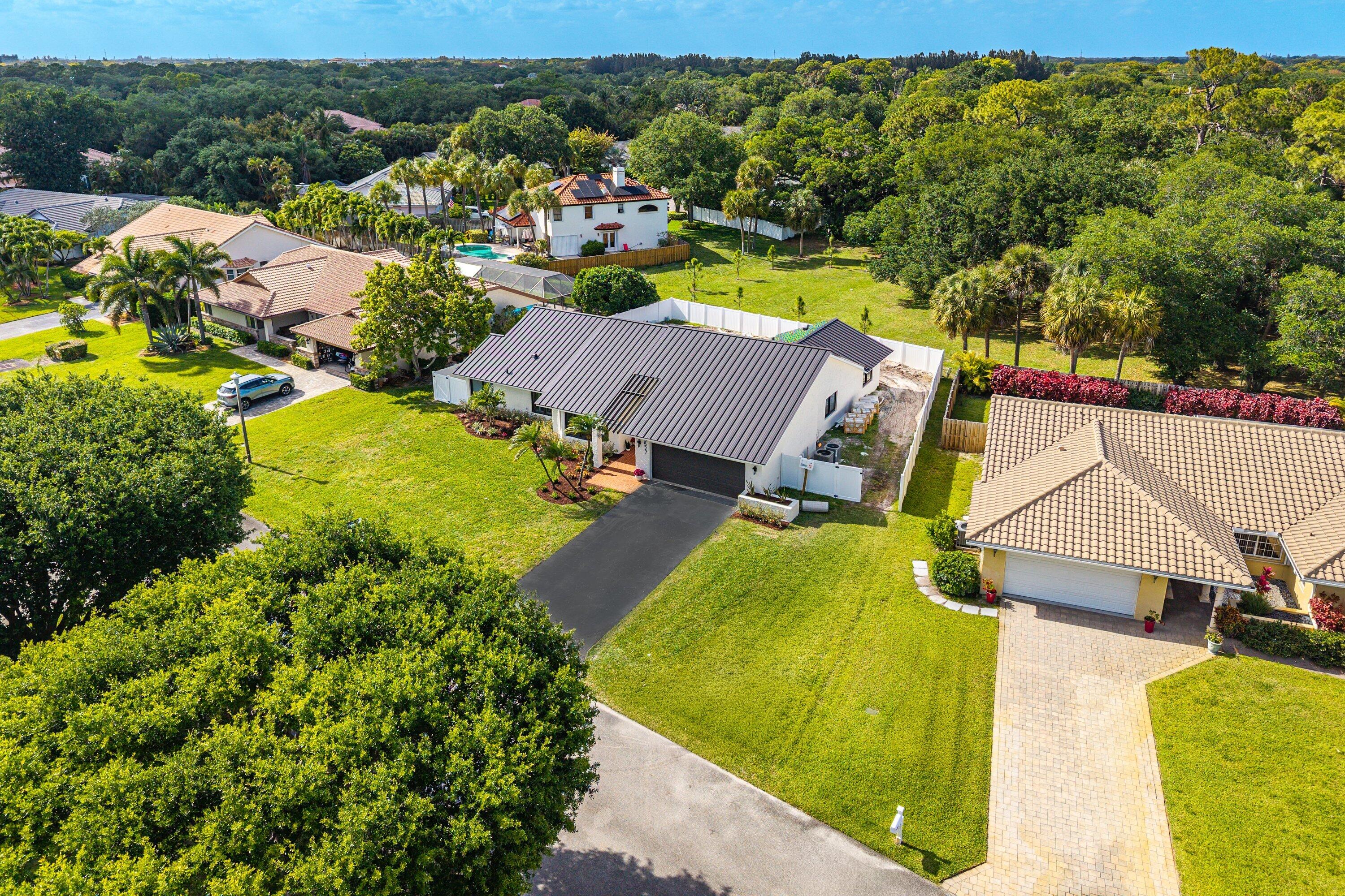 OAKMONT - Residential