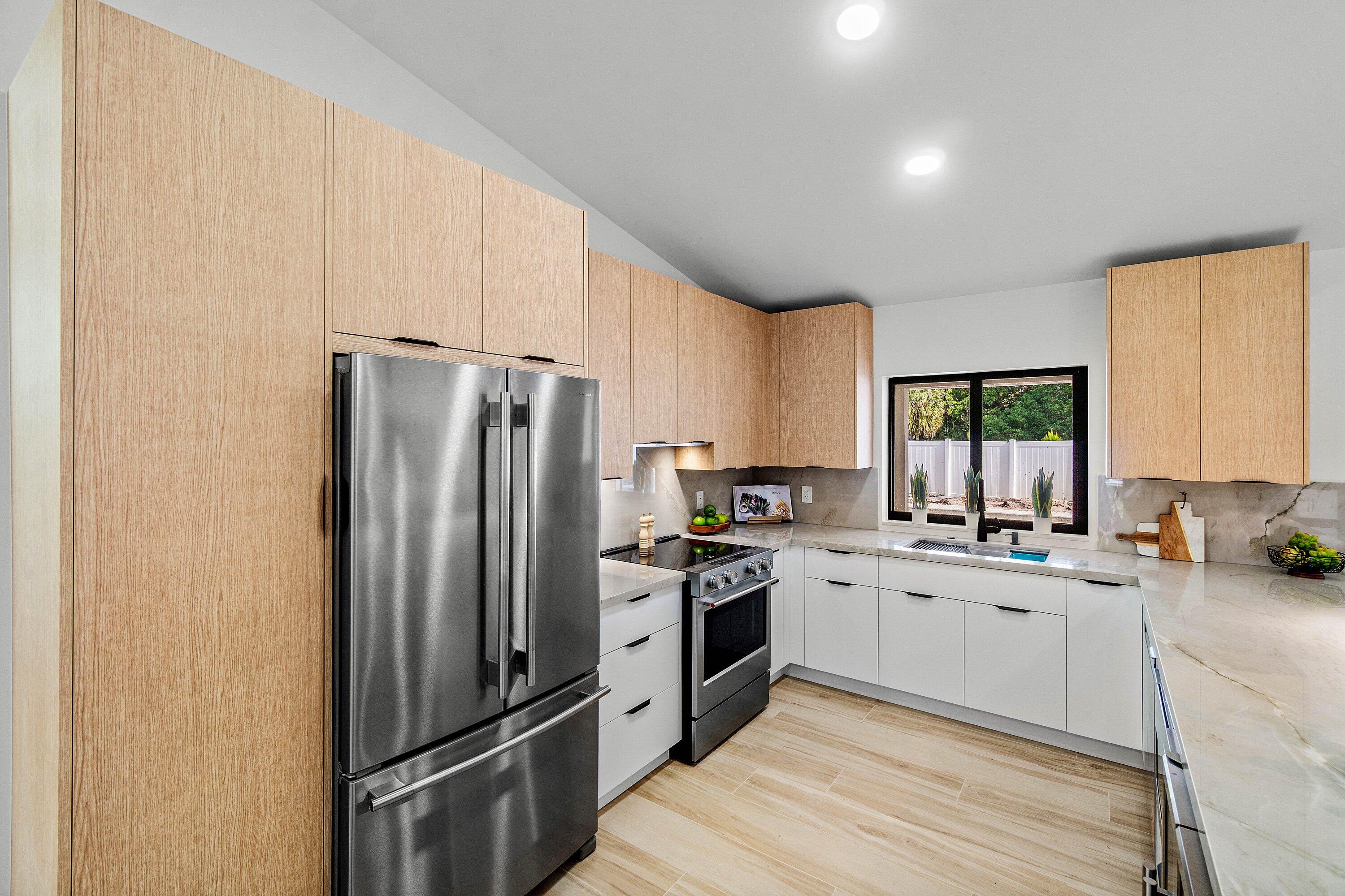 OAKMONT - Residential