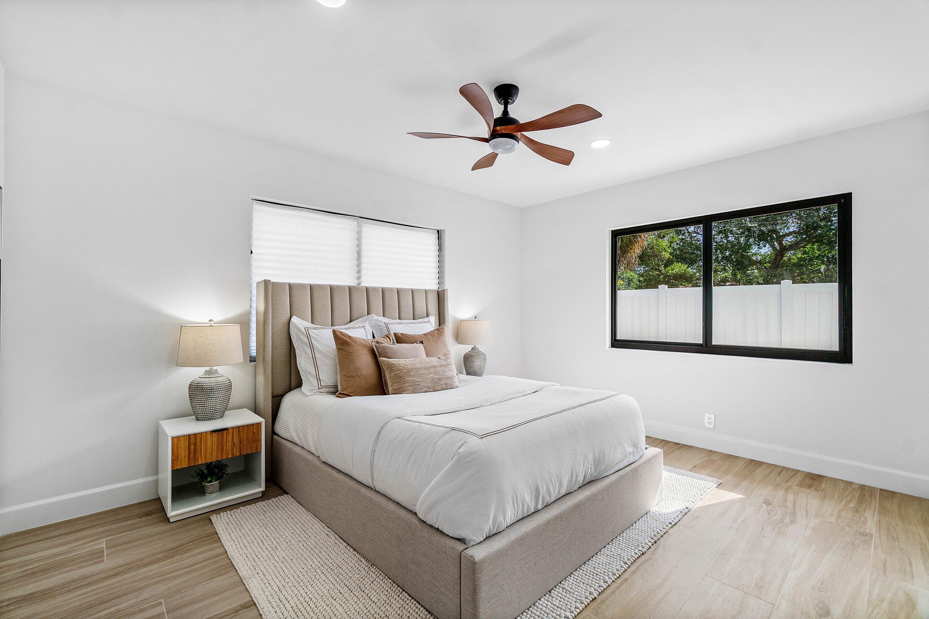 OAKMONT - Residential