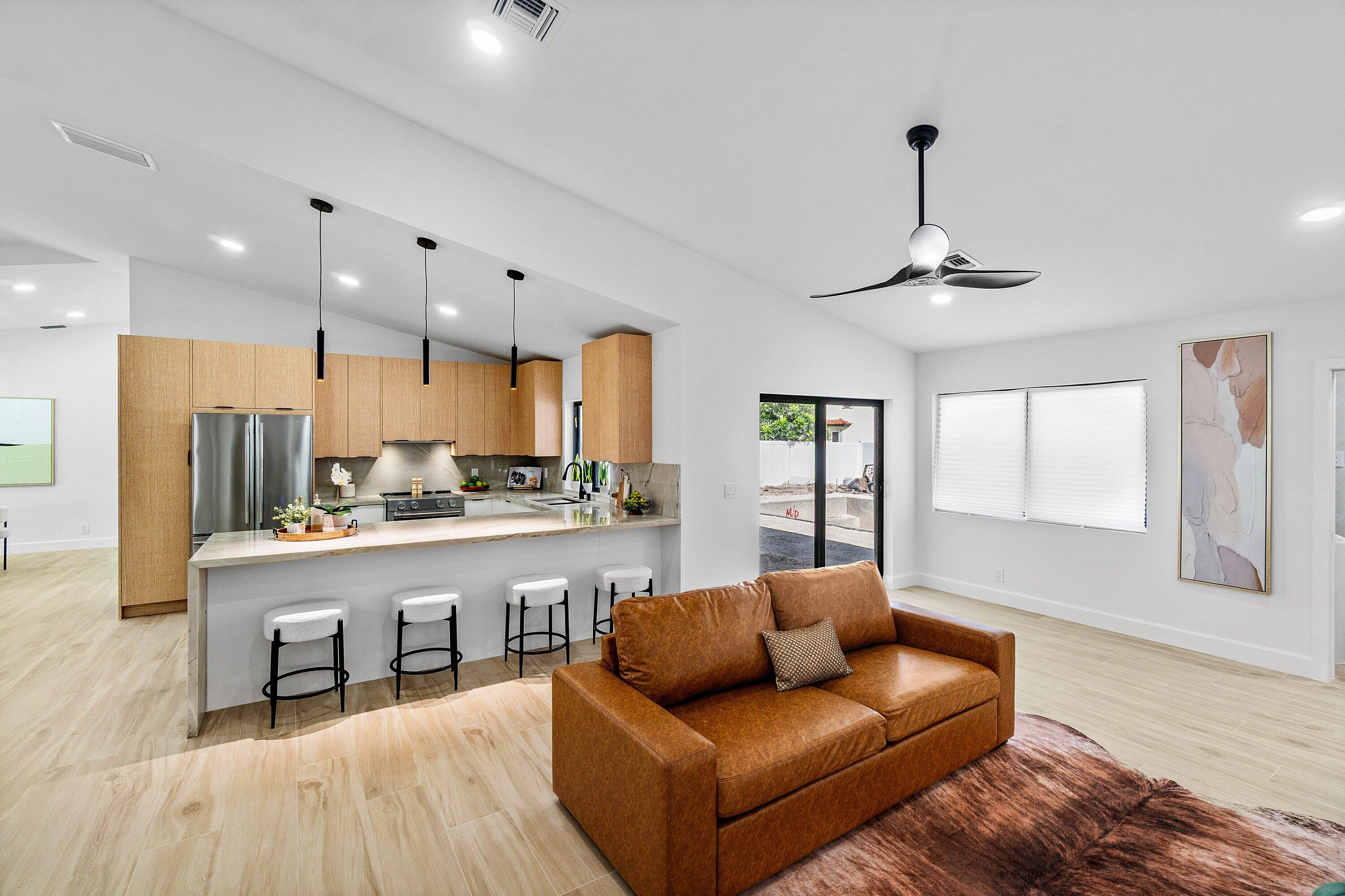 OAKMONT - Residential